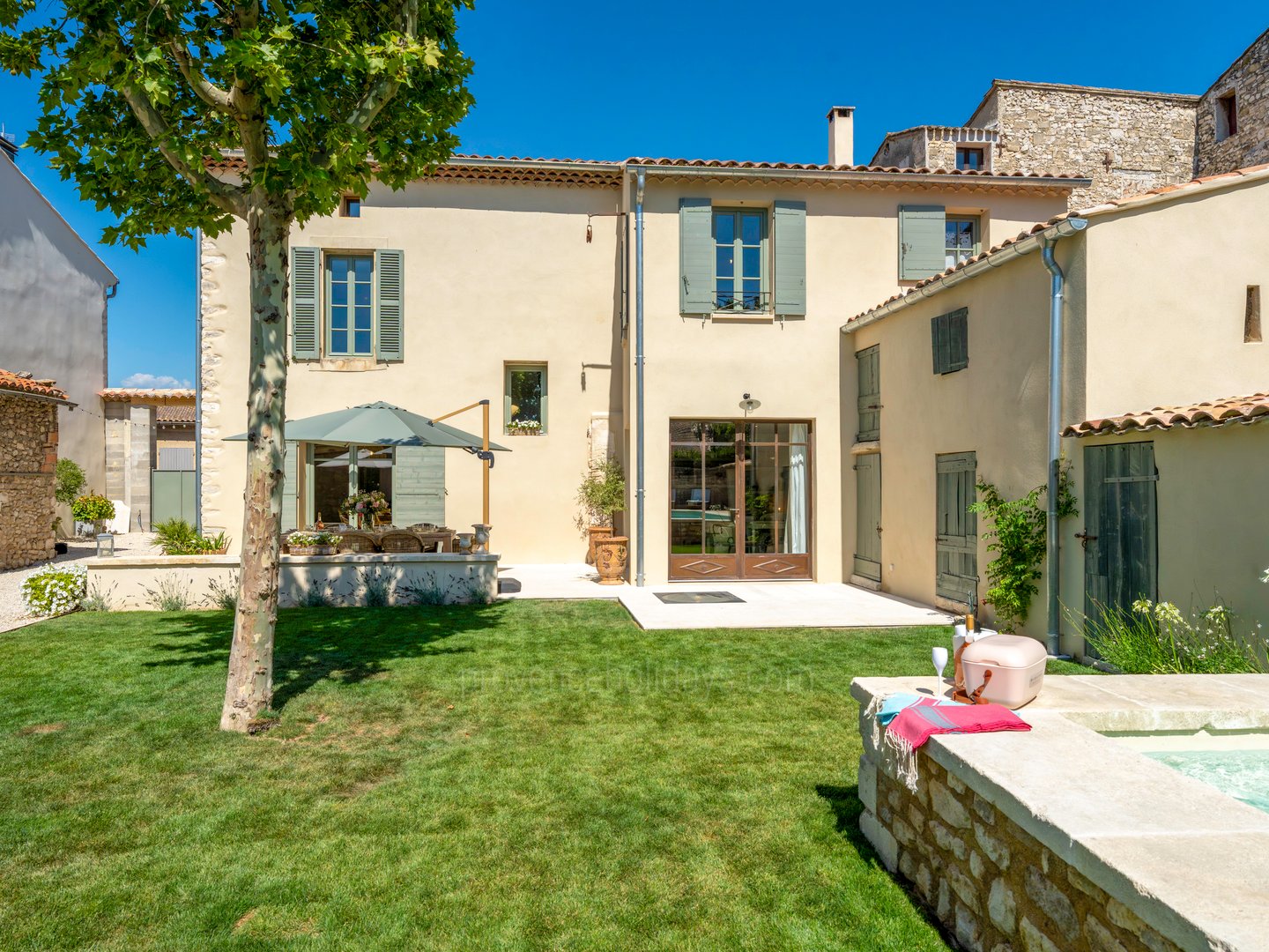 17 - La Vieille Grange: Villa: Exterior