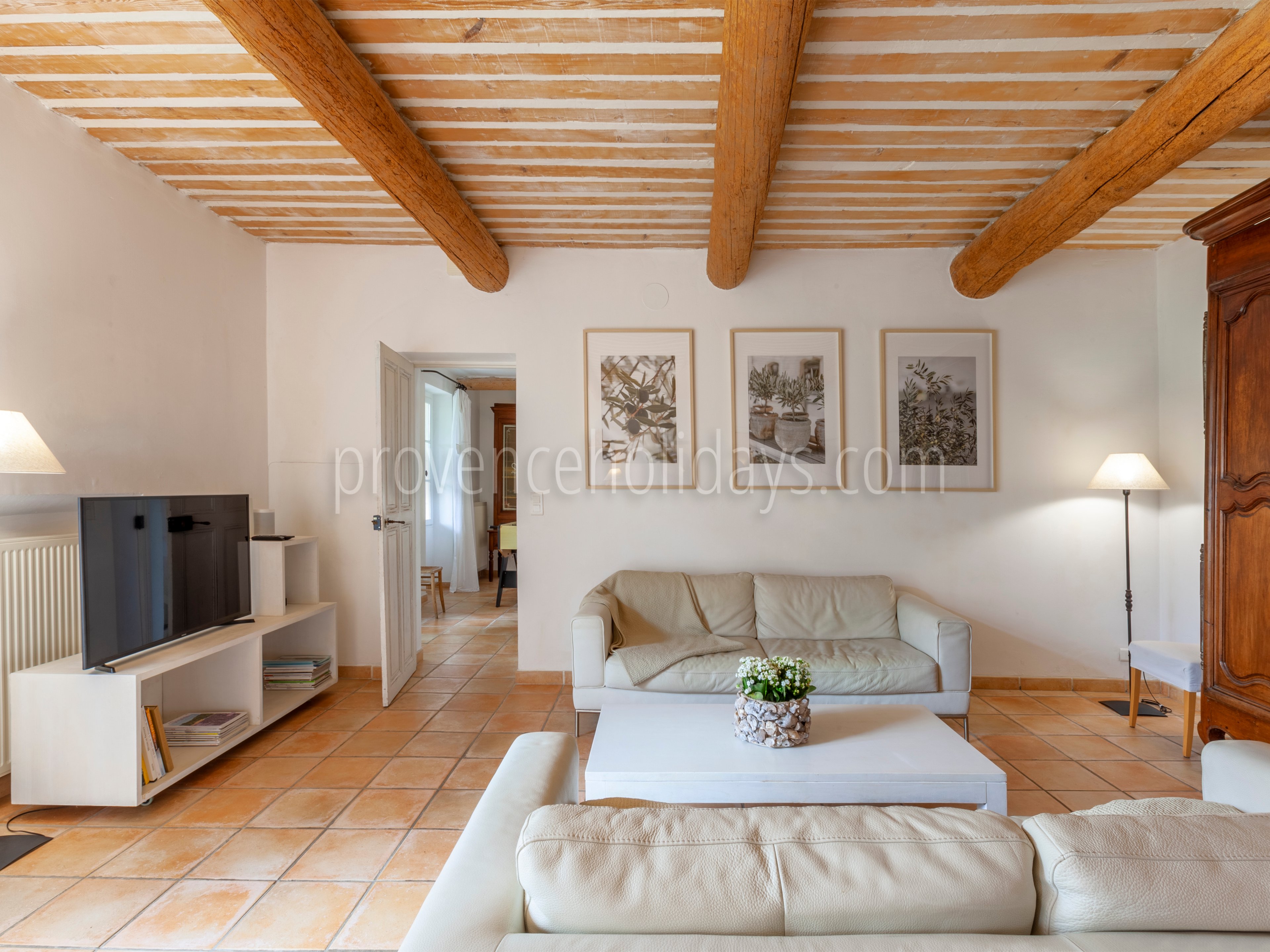36 - Maison Robion: Villa: Interior
