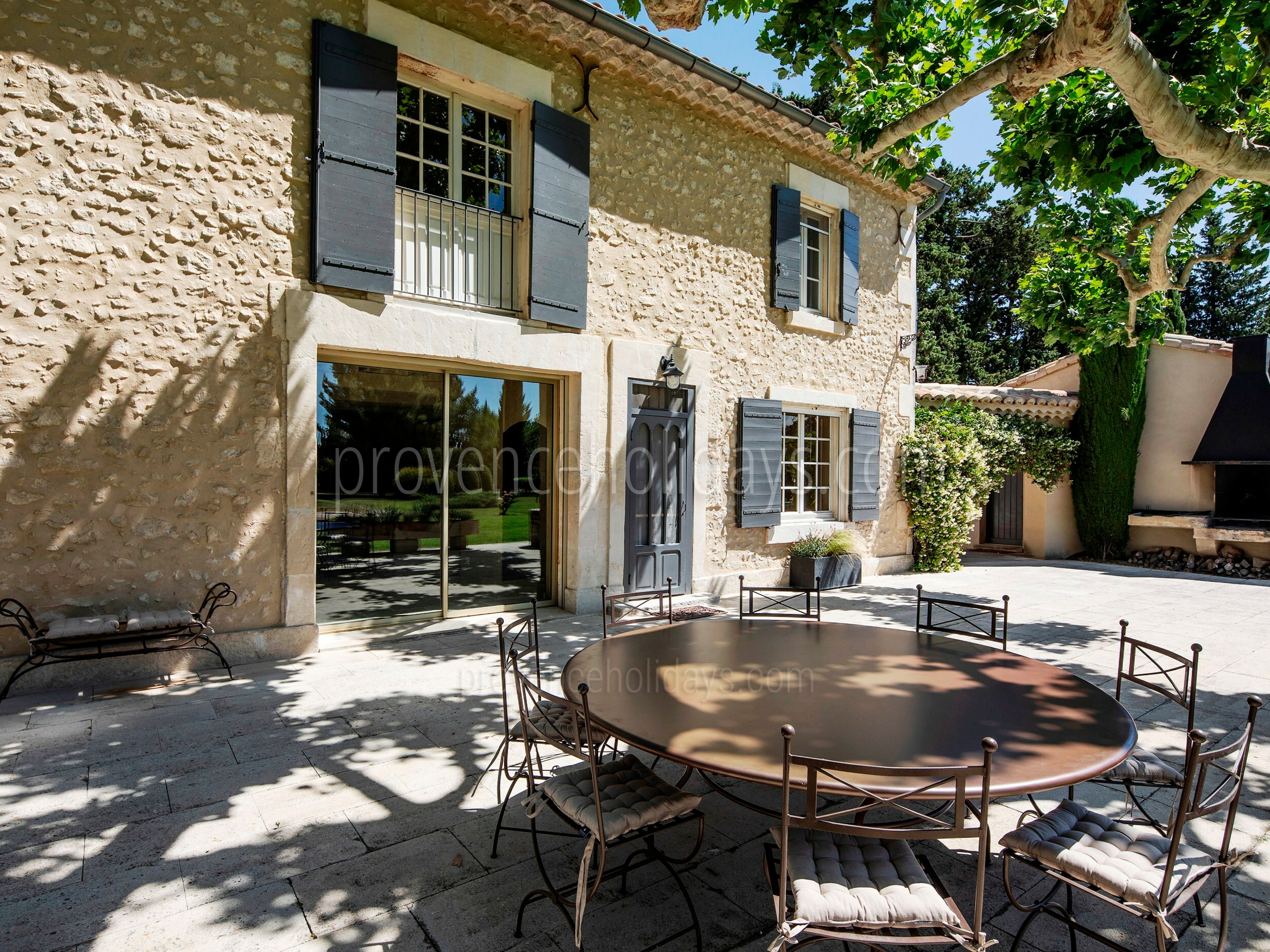 10 - Mas Luna: Villa: Exterior