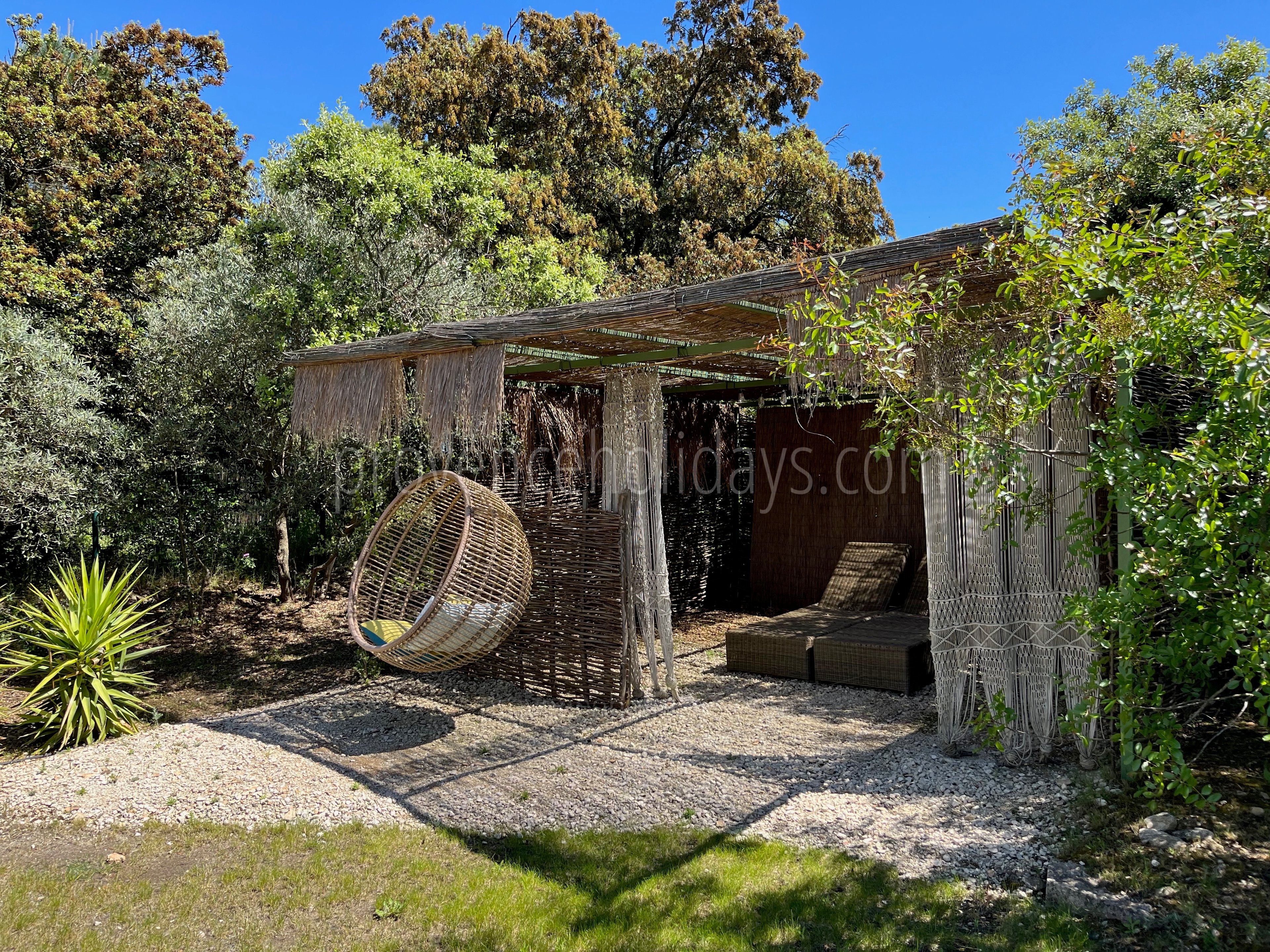 58 - Le Mas de la Cabro: Villa: Exterior