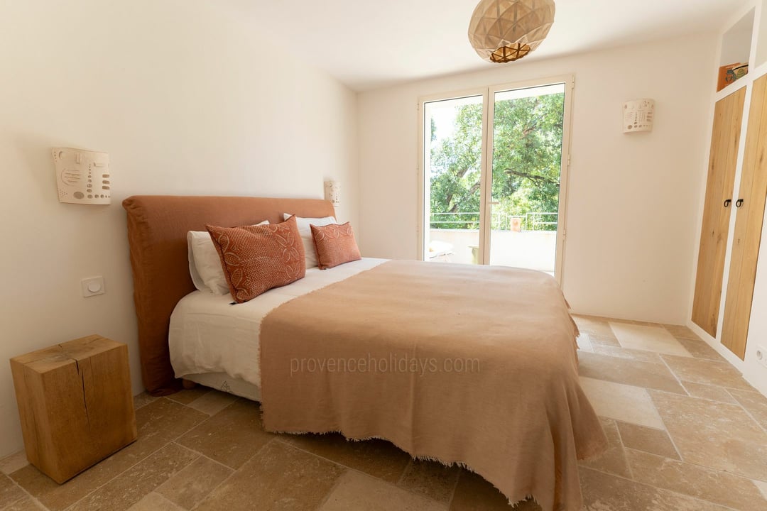 14 - Villa Luna: Villa: Bedroom
