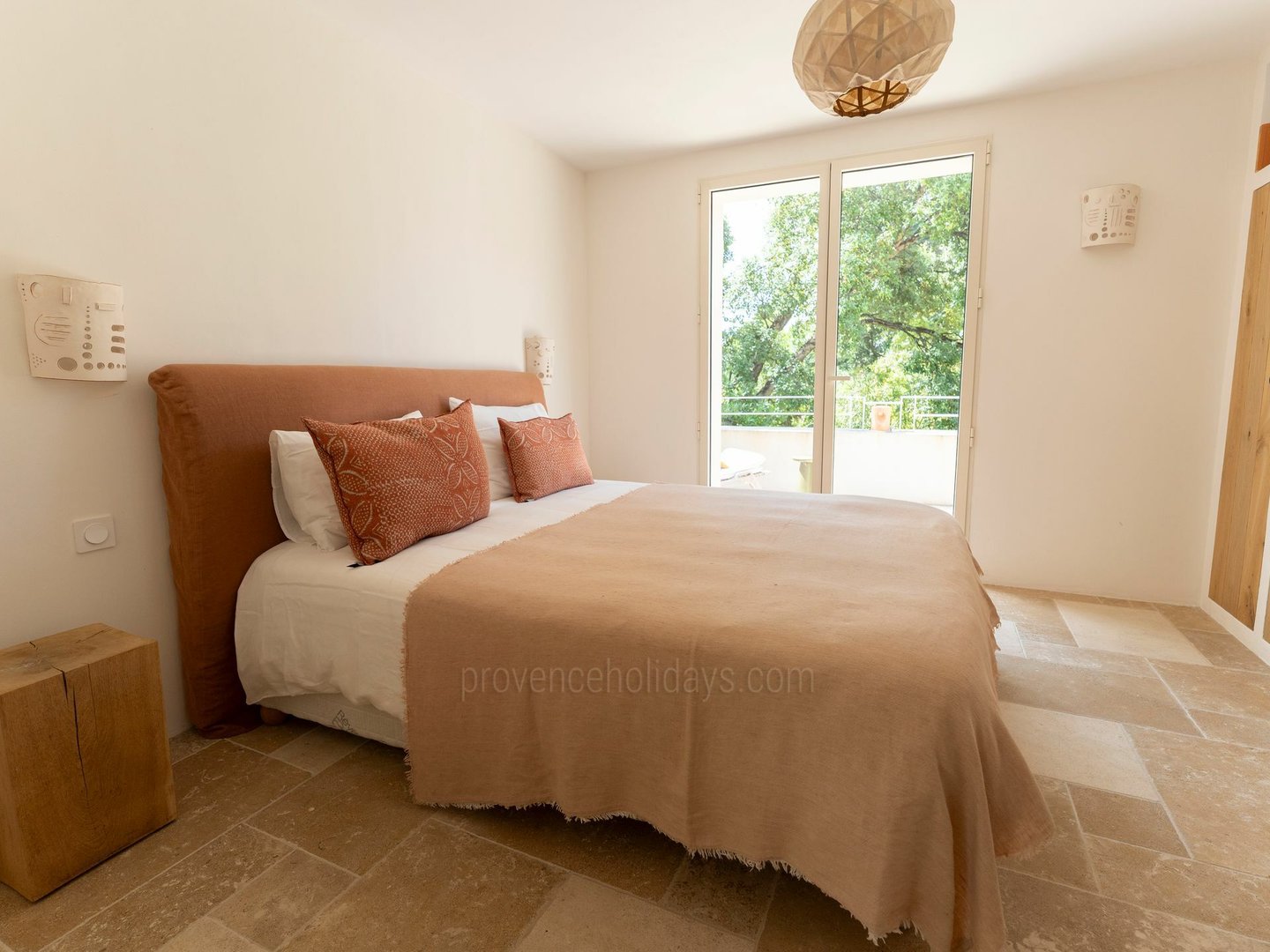 14 - Villa Luna: Villa: Bedroom