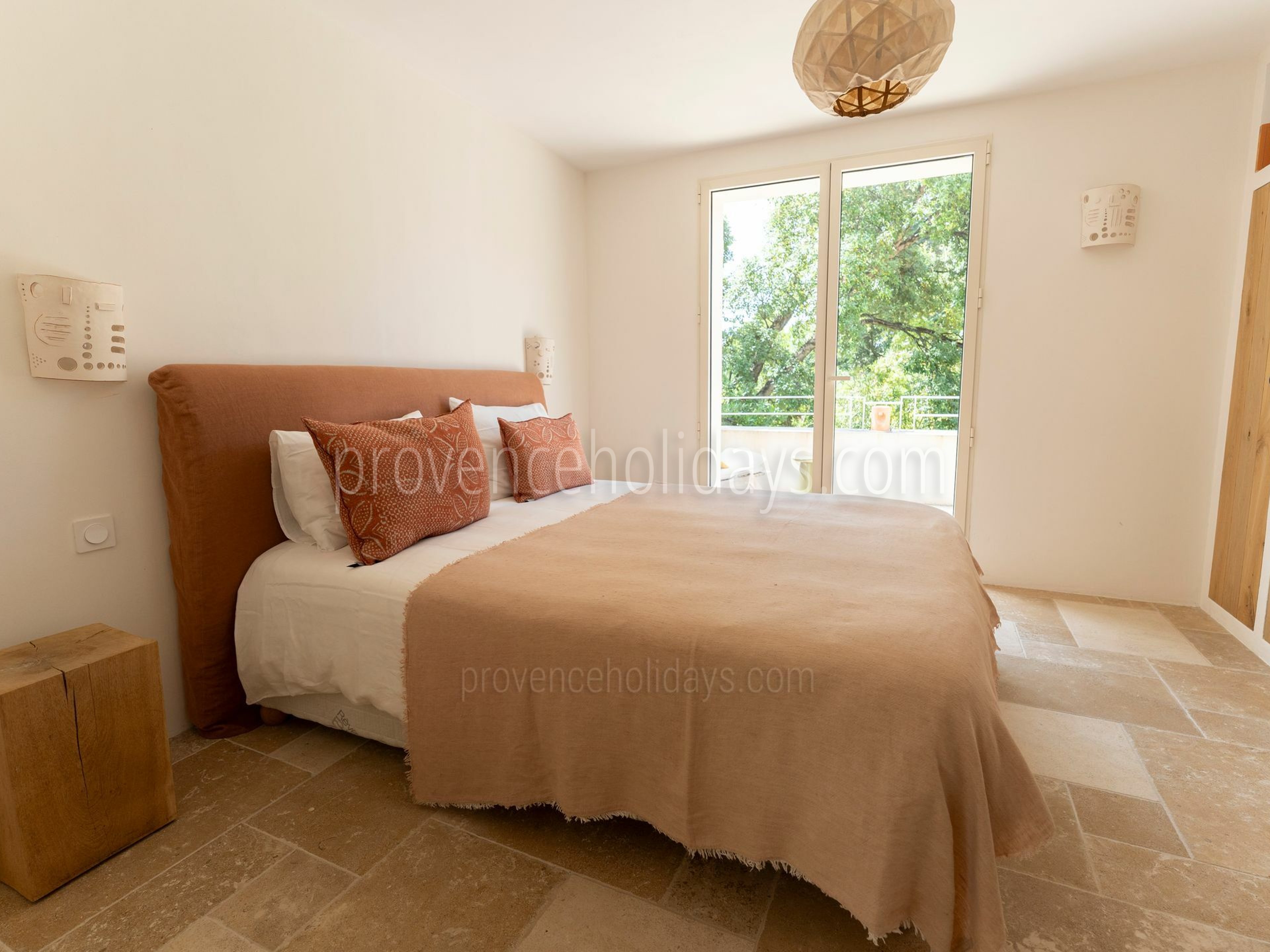 14 - Villa Luna: Villa: Bedroom