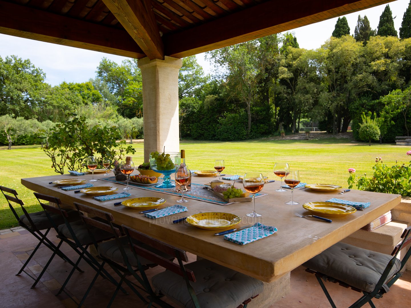 61 - Le Domaine des Cyprès: Villa: Exterior