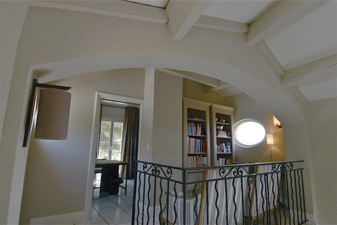 22 - Villa des Pins: Villa: Interior