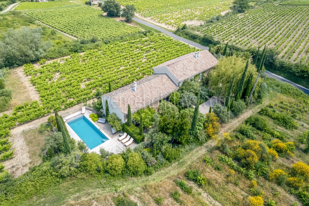 44 - Mas du Peyron: Villa: Exterior