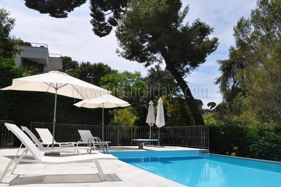 11 - Villa Cap d\'Antibes: Villa: Pool