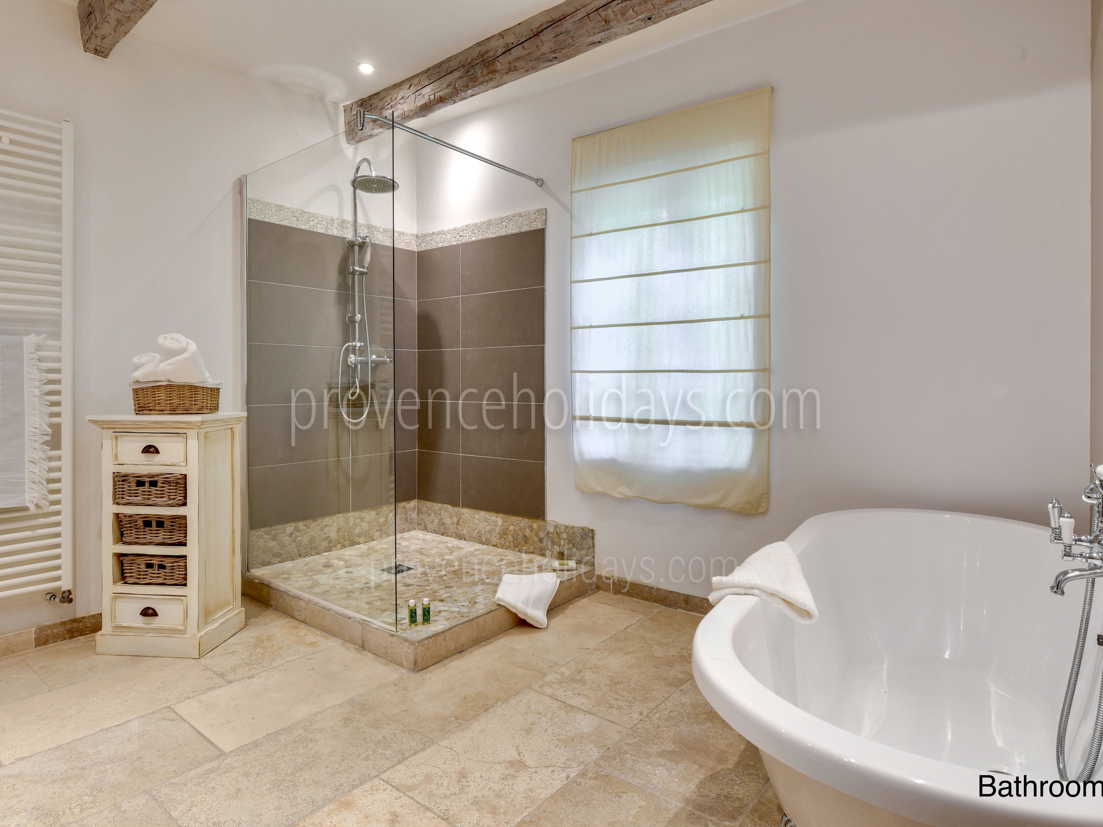 5 - Les Oliviers: Villa: Bathroom
