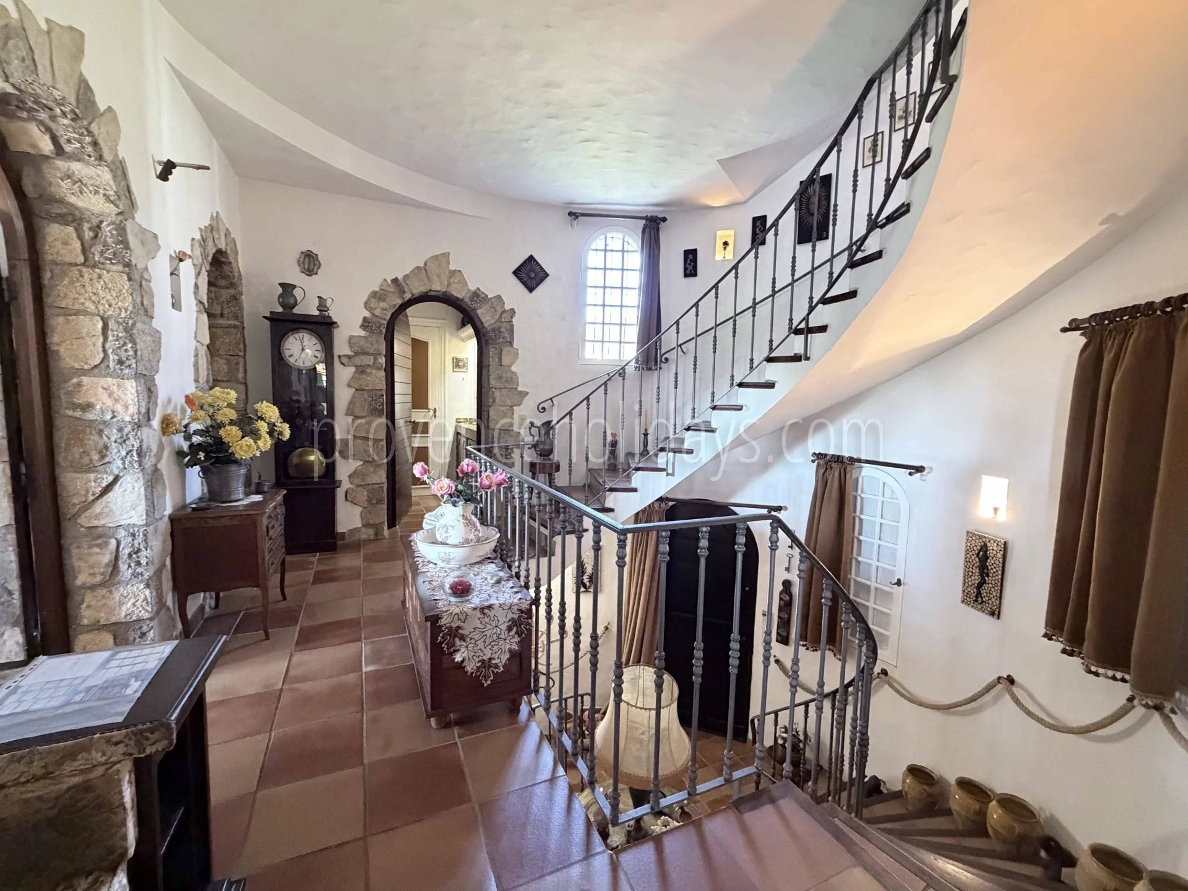 6 - Bastide de caractère à Grimaud: Villa: Interior