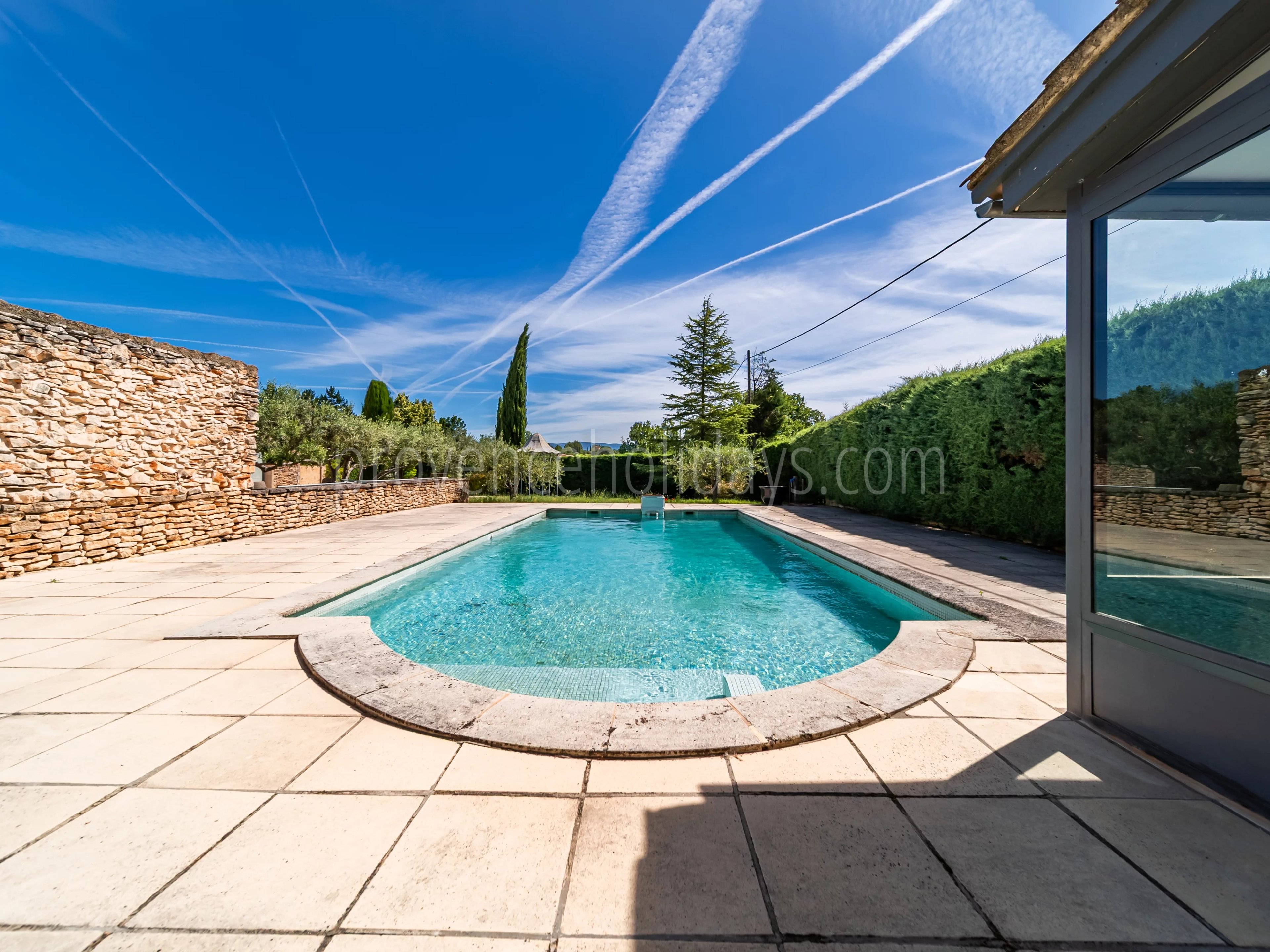 6 - Characterful mas in Bonnieux: Villa: Pool