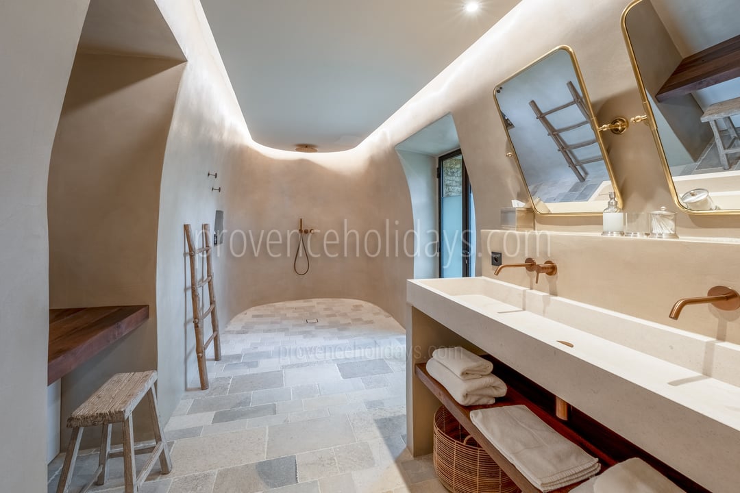 28 - Mas du Verger: Villa: Interior