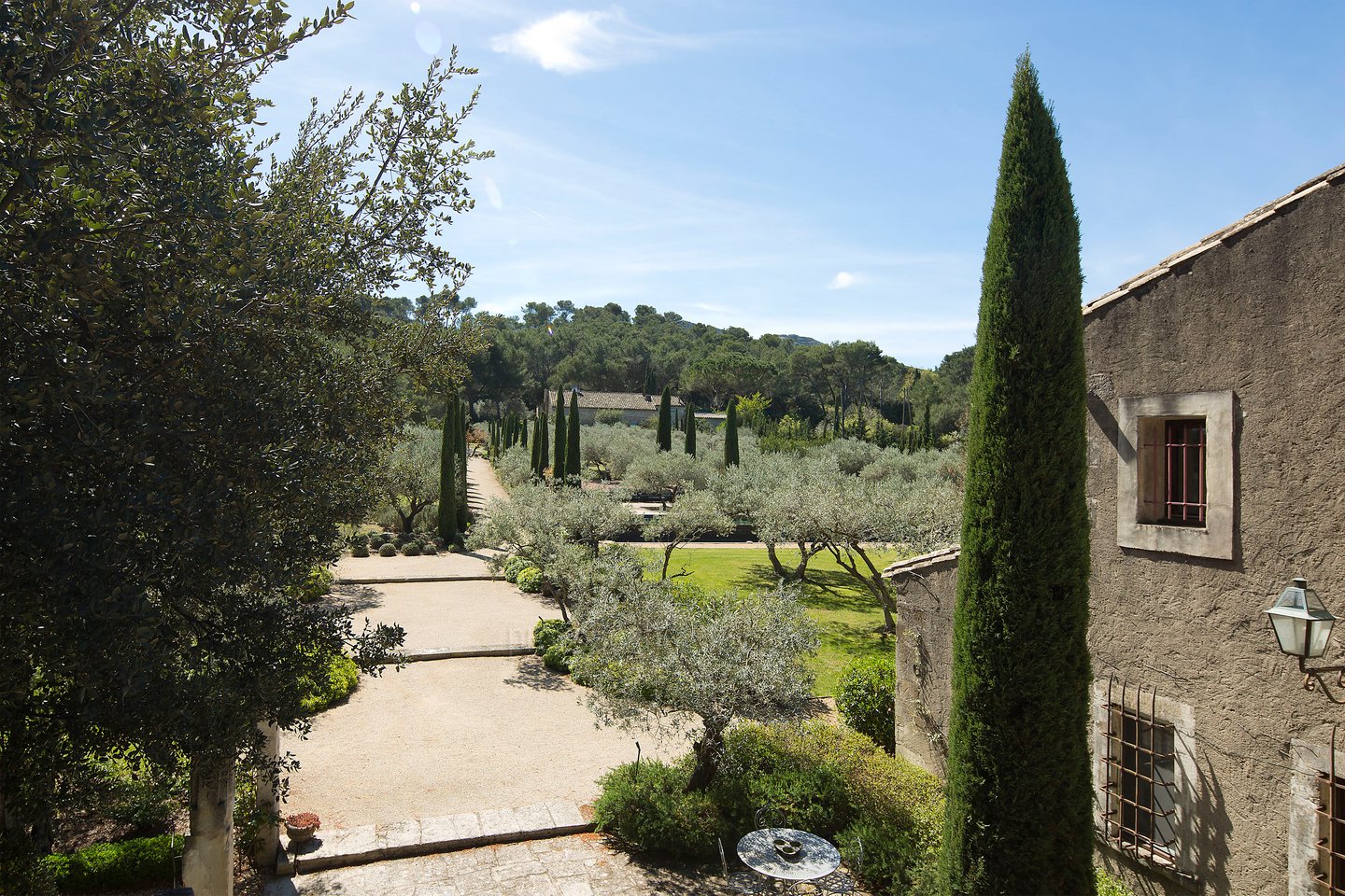 15 - Mas des Alpilles: Villa: Exterior