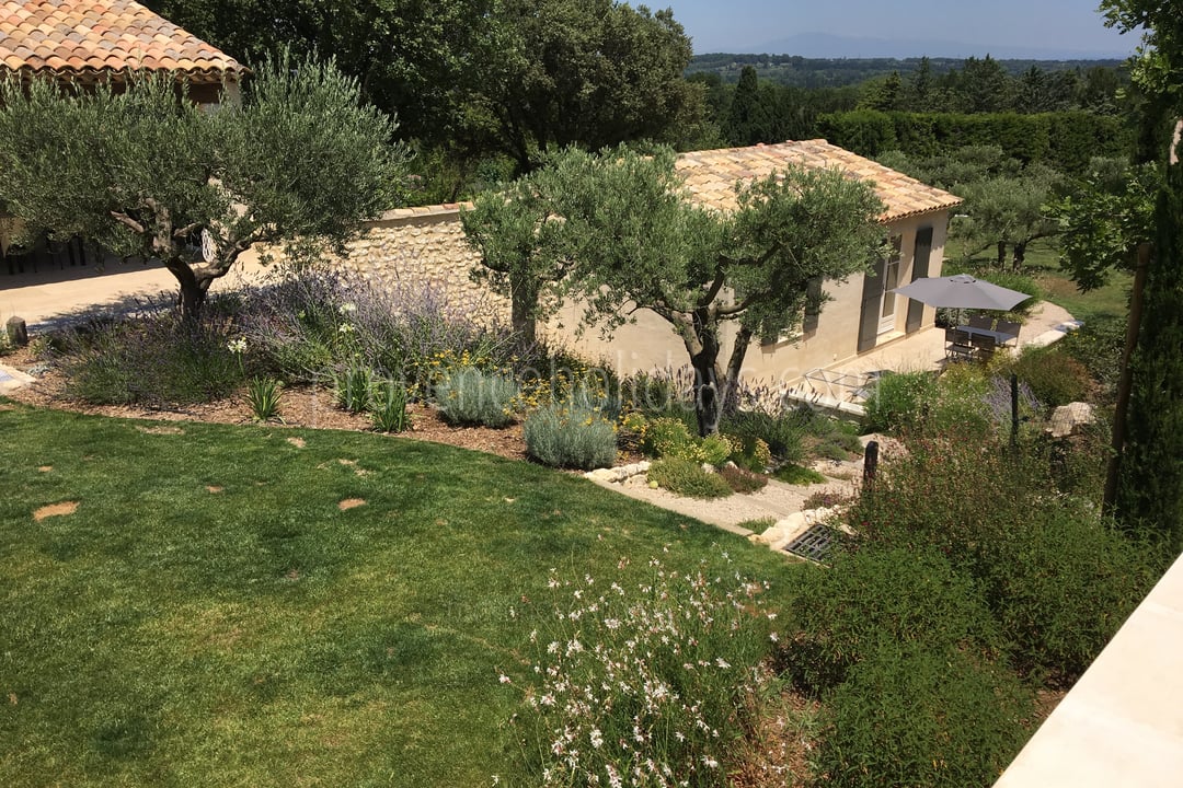 13 - Le Mas Provençal: Villa: Exterior