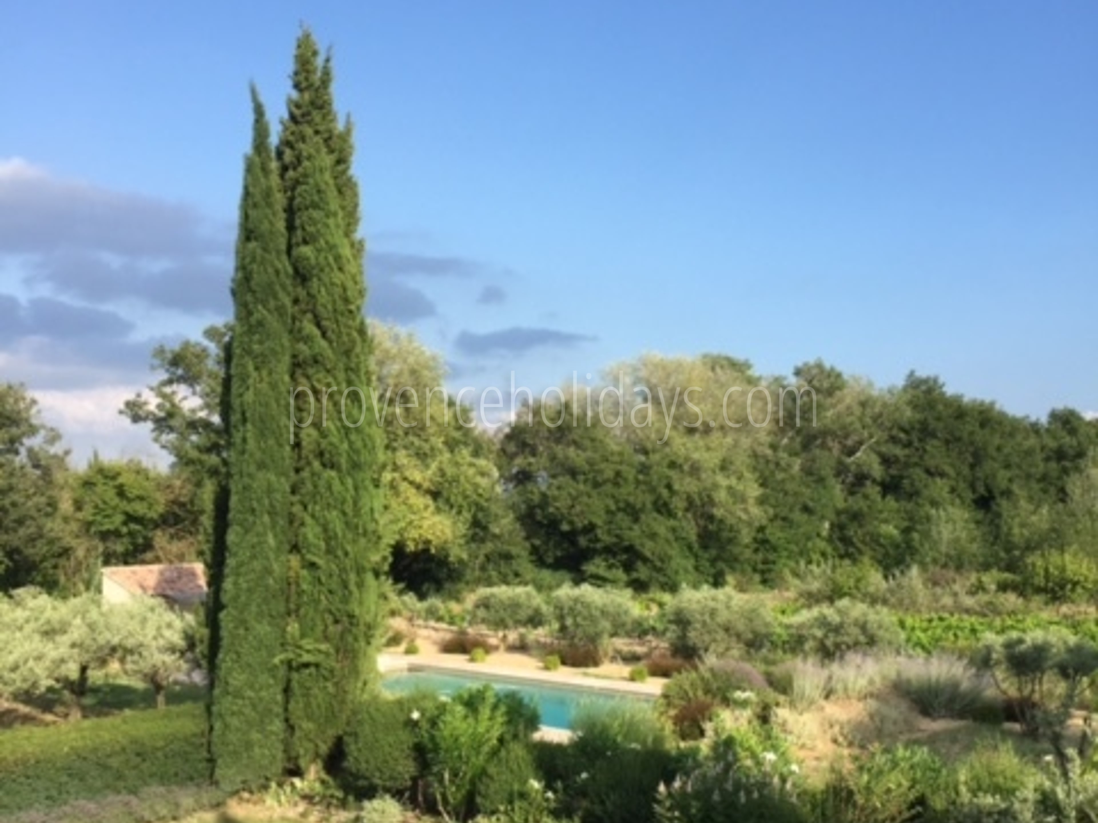 10 - Mas de Charla: Villa: Exterior