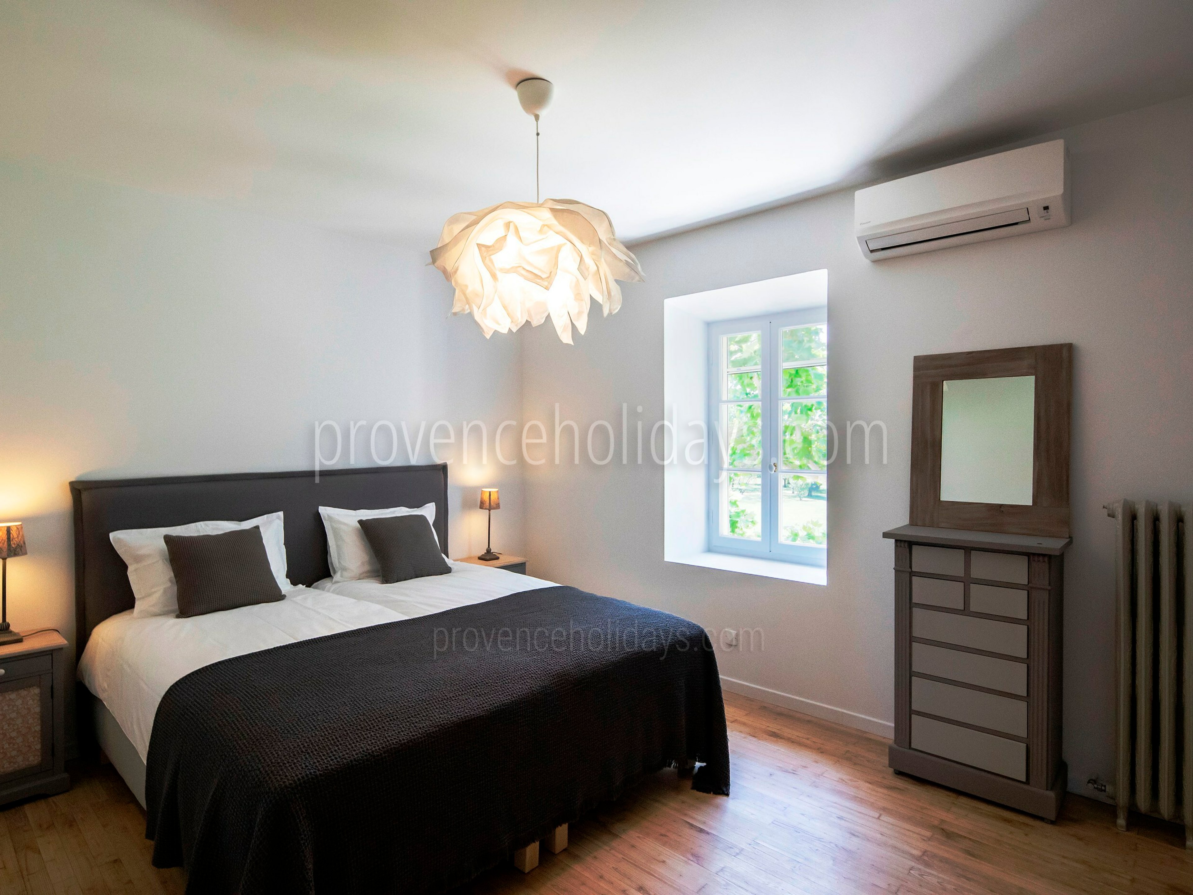 31 - Mas Luna: Villa: Bedroom