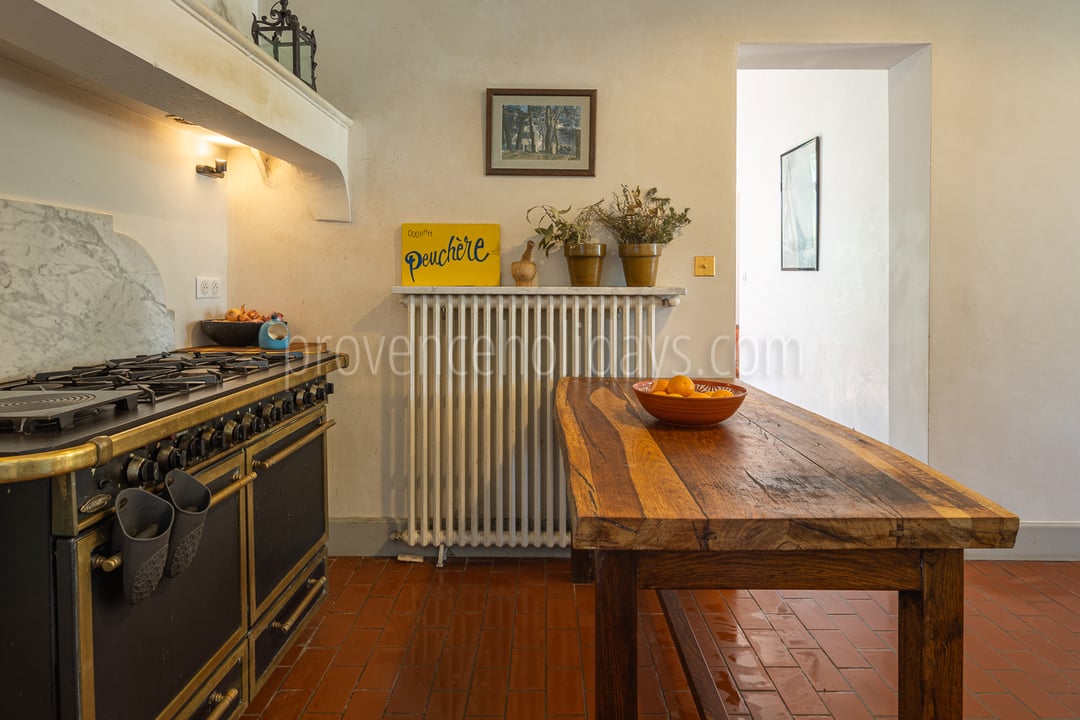 29 - Mas du Lierre: Villa: Interior