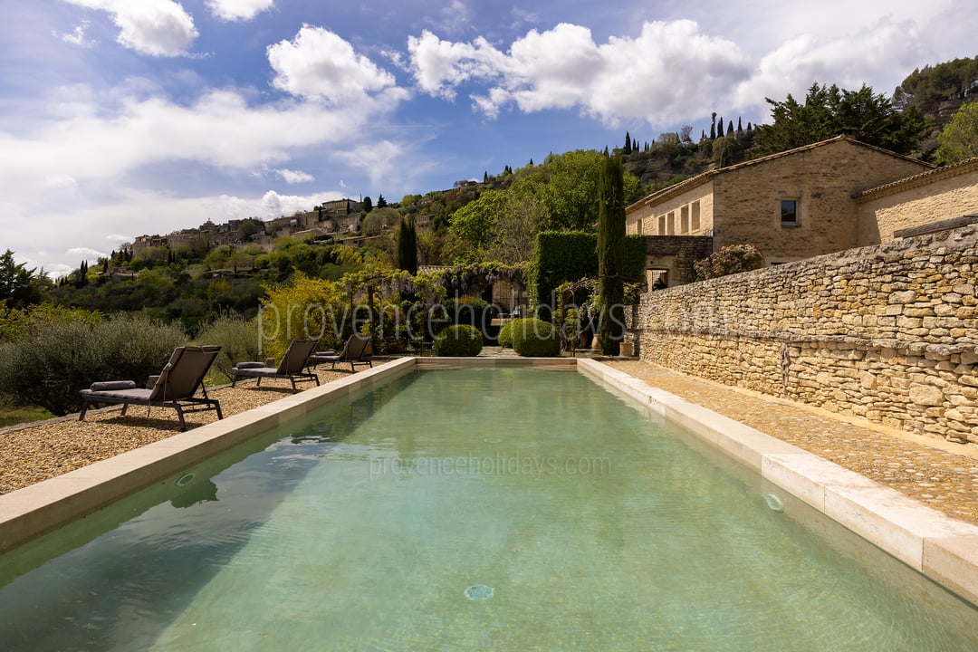 3 - La Maison des Glycines: Villa: Pool