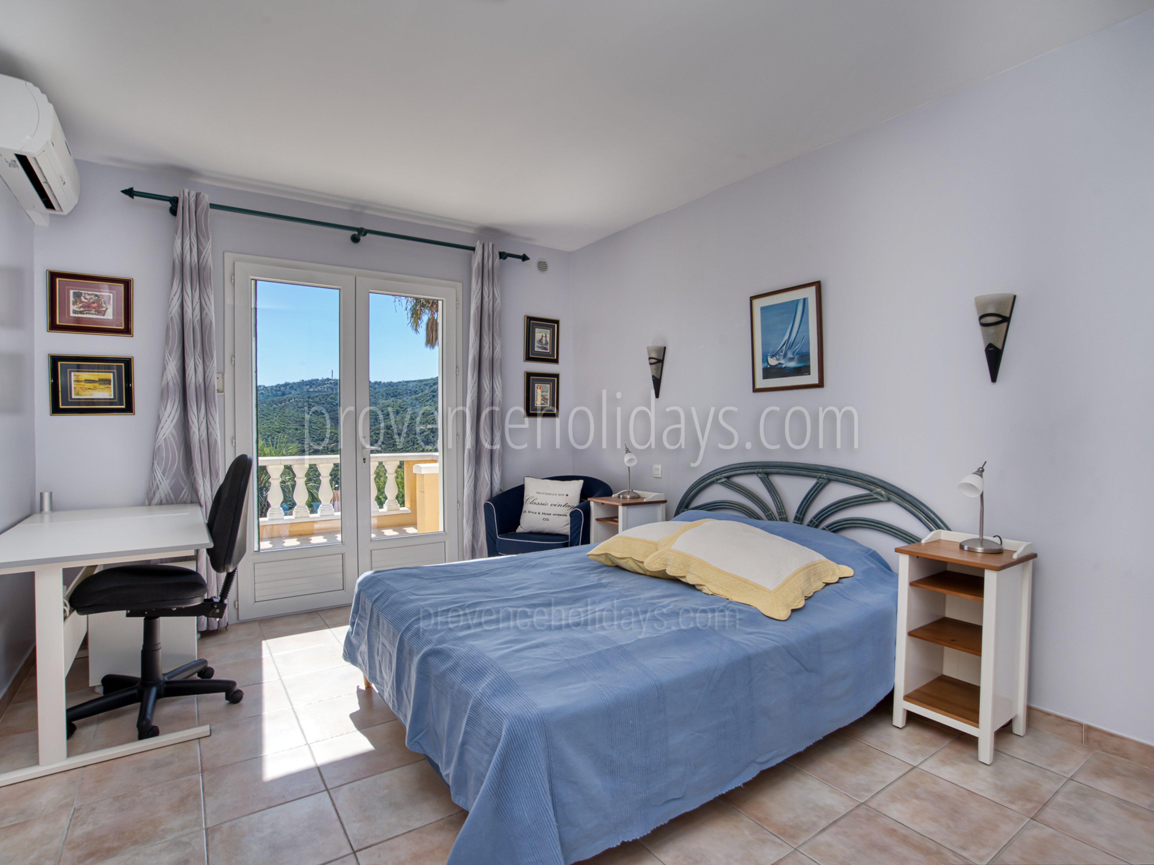 9 - Villa Alba: Villa: Bedroom