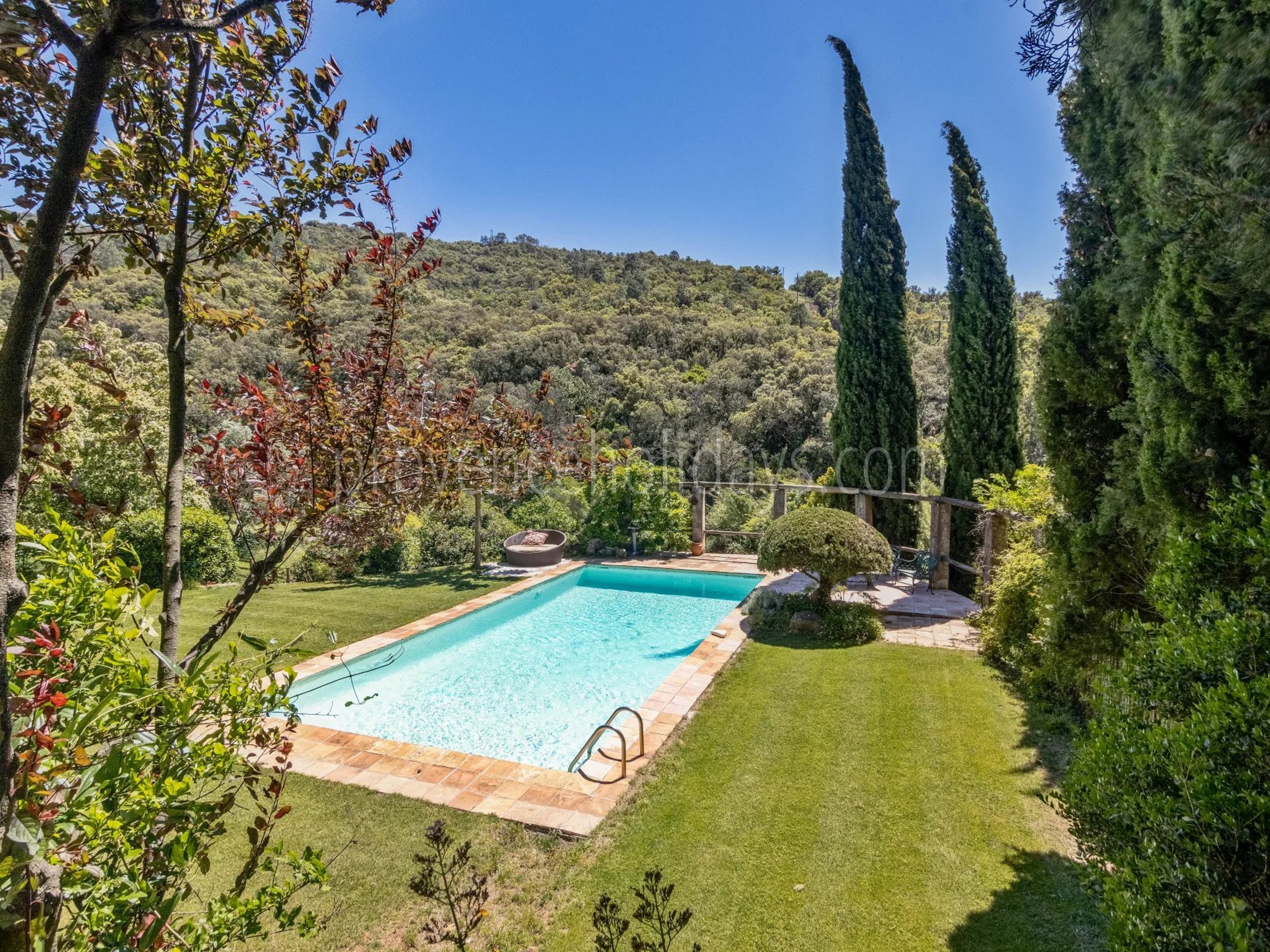 29 - Gehucht in La Garde-Freinet: Villa: Pool
