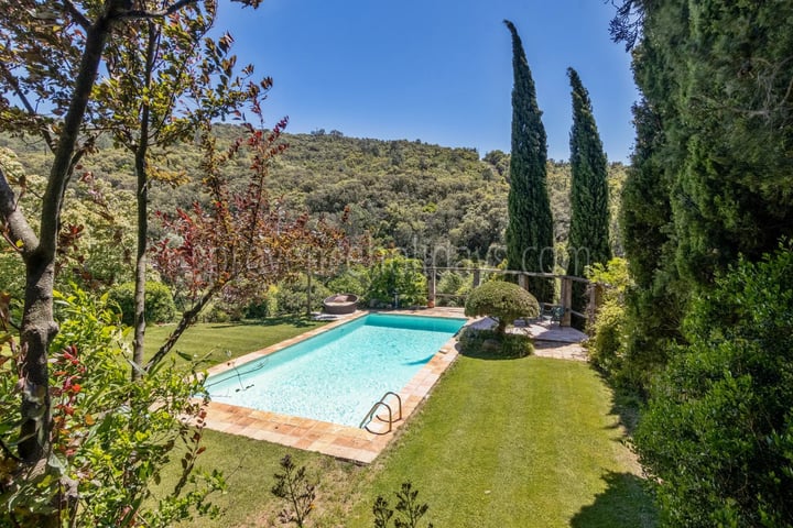 29 - Hameau à La Garde-Freinet: Villa: Pool