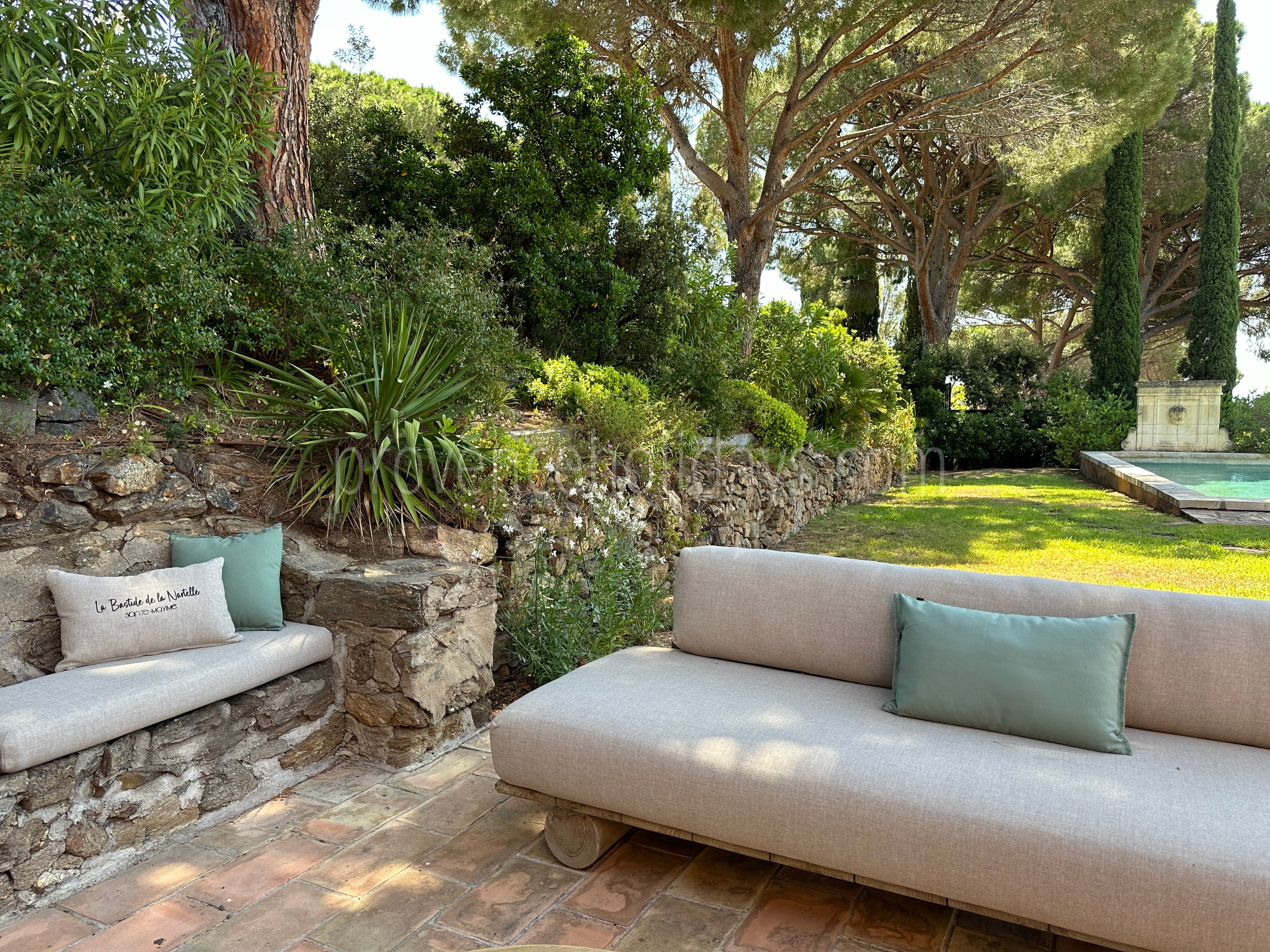 26 - Bastide Shalimar: Villa: Exterior