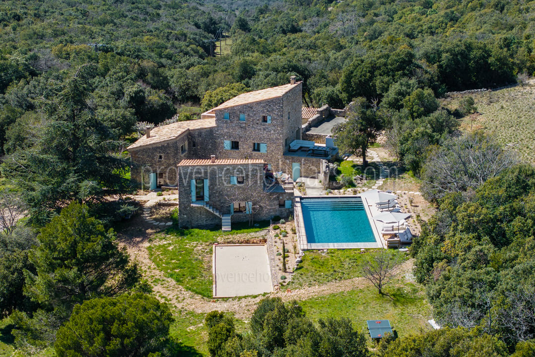 42 - Mas de la Rouquette: Villa: Exterior