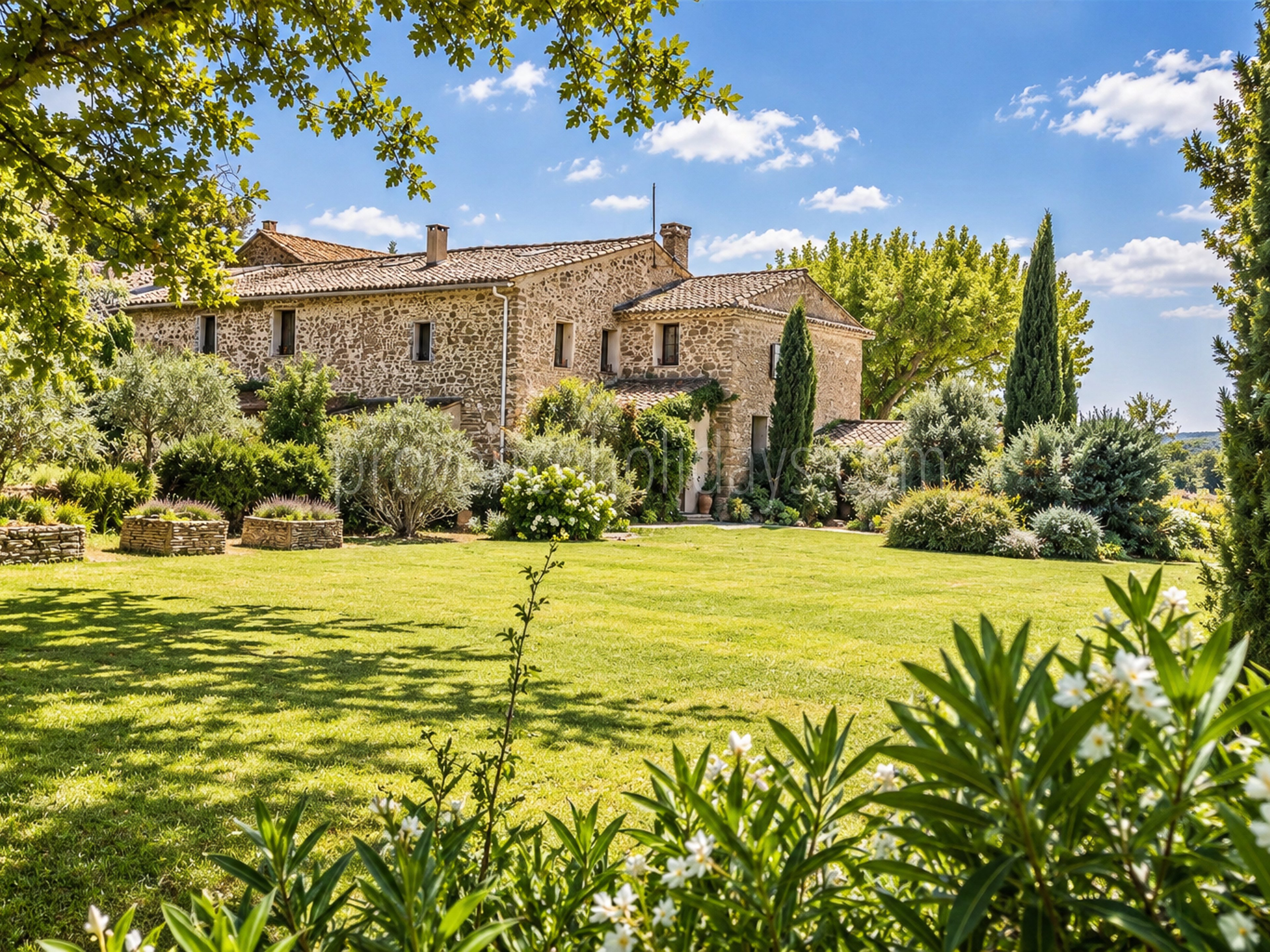 3 - Mas de Beaumes: Villa: Exterior