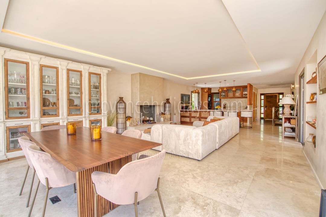 29 - Résidence Celestine: Villa: Interior