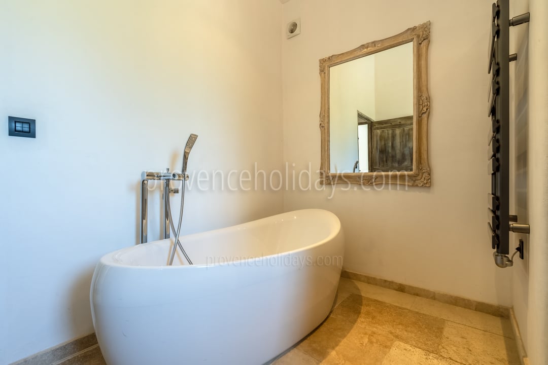 26 - Villa Jasmin: Villa: Bathroom