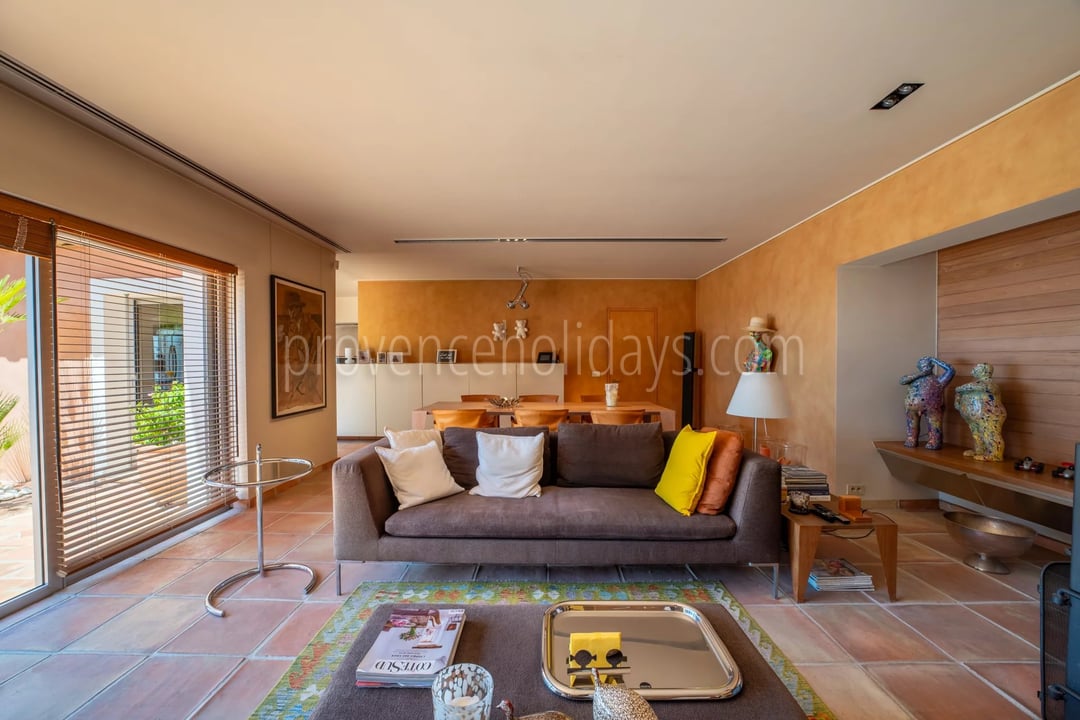 42 - Zeitgenössische Villa in Rayol-Canadel-sur-Mer: Villa: Interior