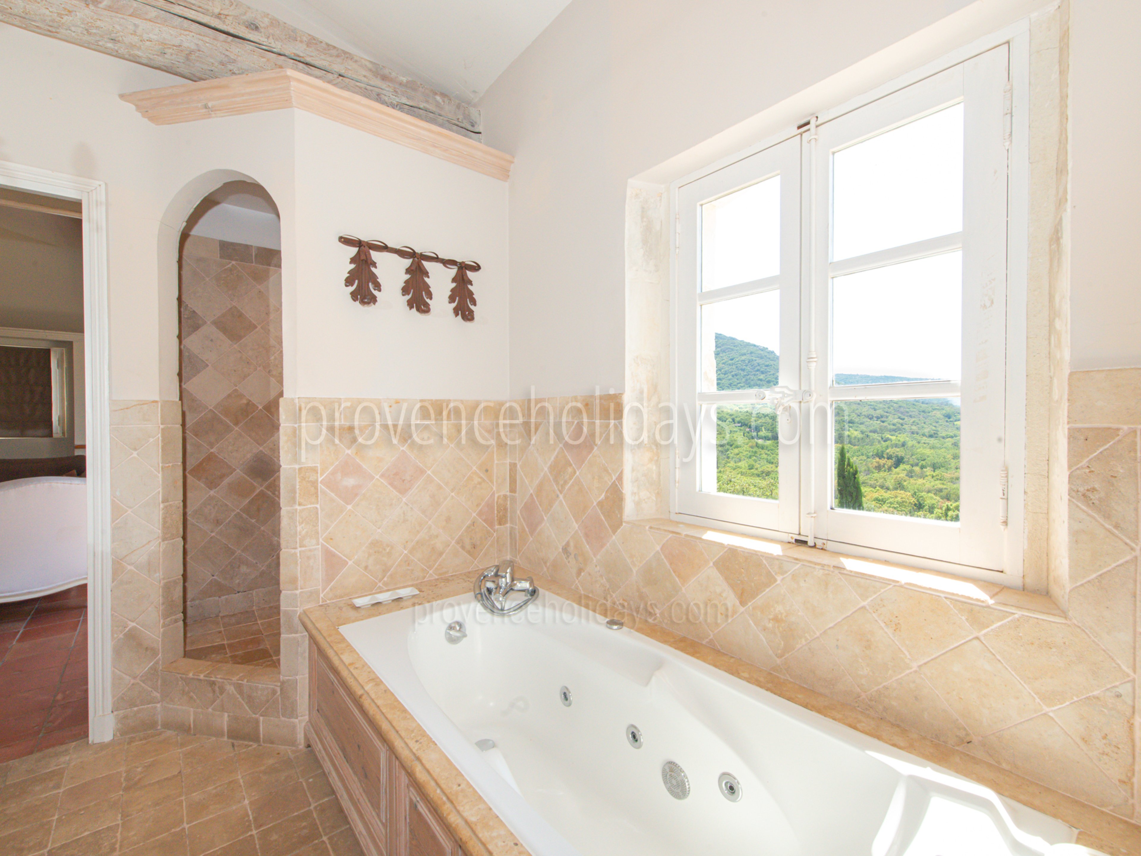 12 - Villa Valcampagne: Villa: Bathroom