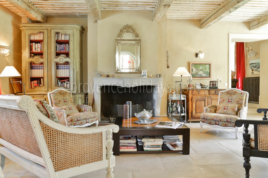 15 - Le Domaine des Cyprès: Villa: Interior