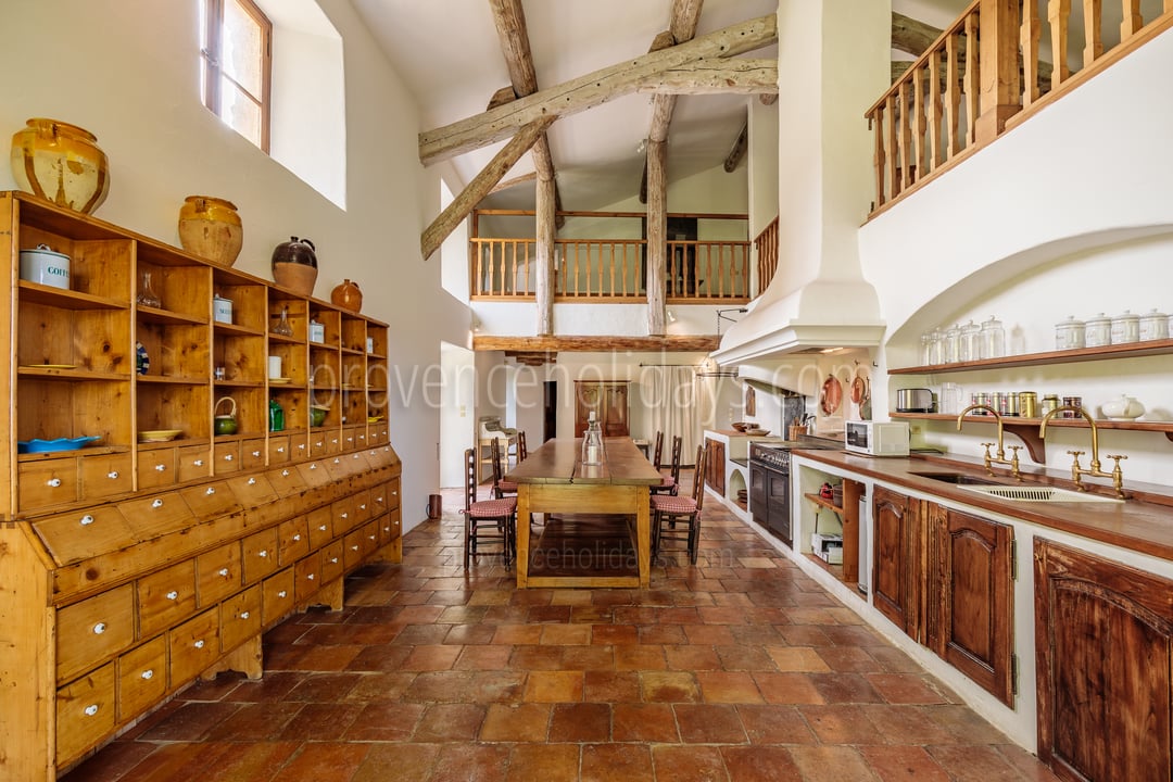 91 - Domaine de Luberon: Villa: Interior