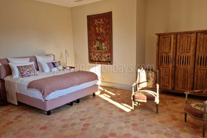 68 - Domaine d\'Isabelle: Villa: Bedroom