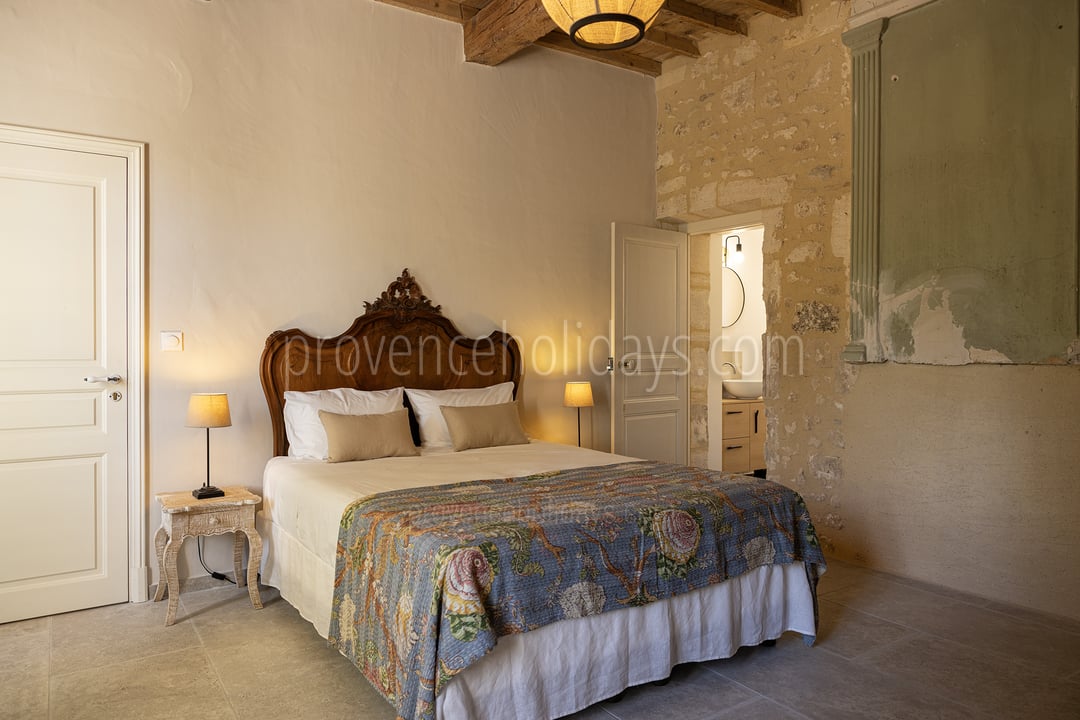 6 - Maison de la Chapelle: Villa: Bedroom