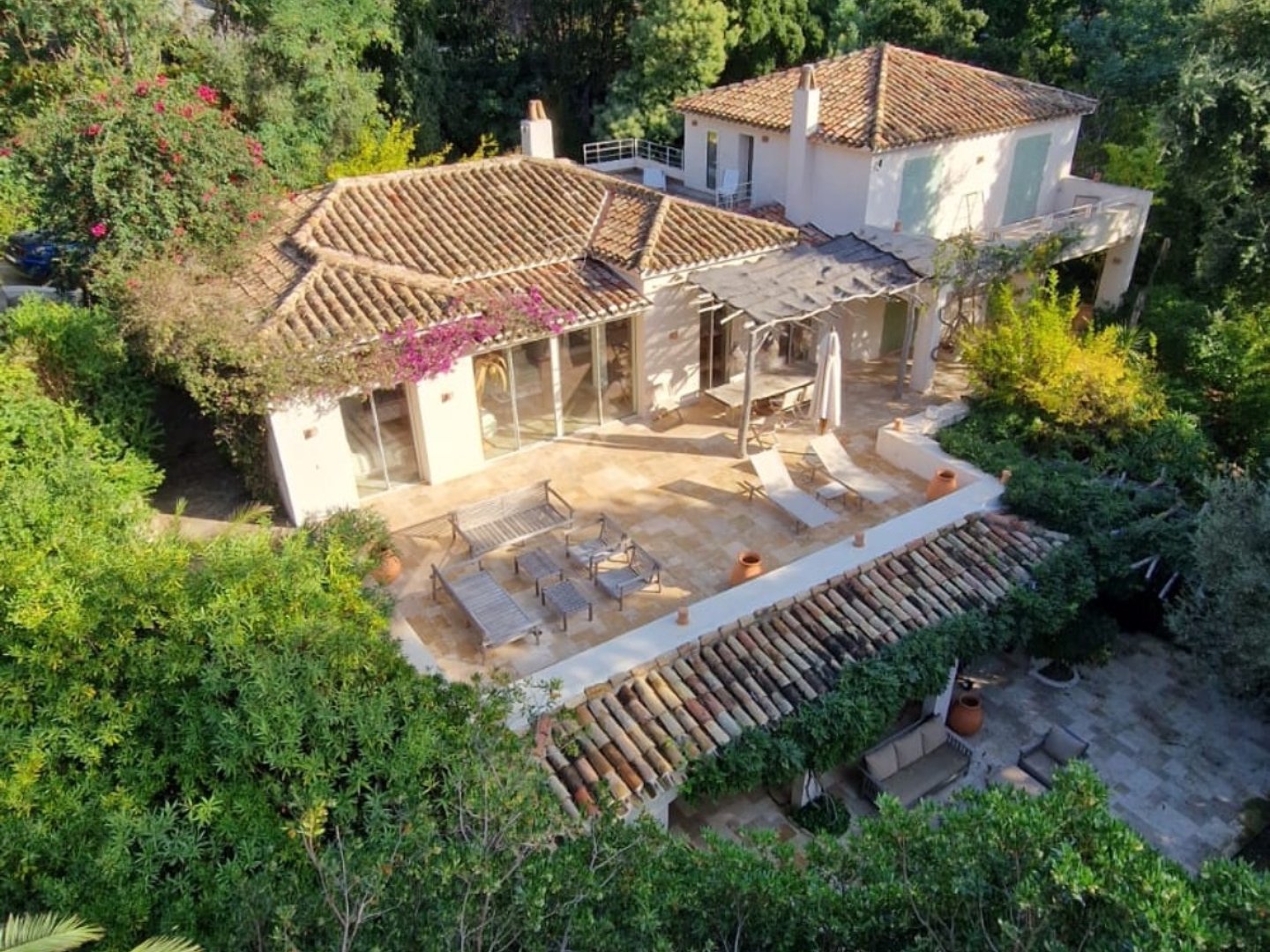 18 - Villa Luna: Villa: Exterior