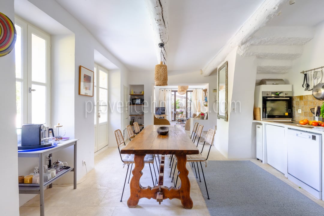 30 - Maison du Soleil: Villa: Interior