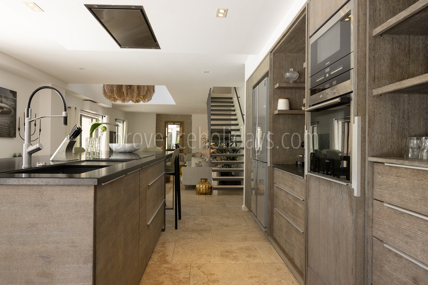 14 - Mas du Carlet: Villa: Interior
