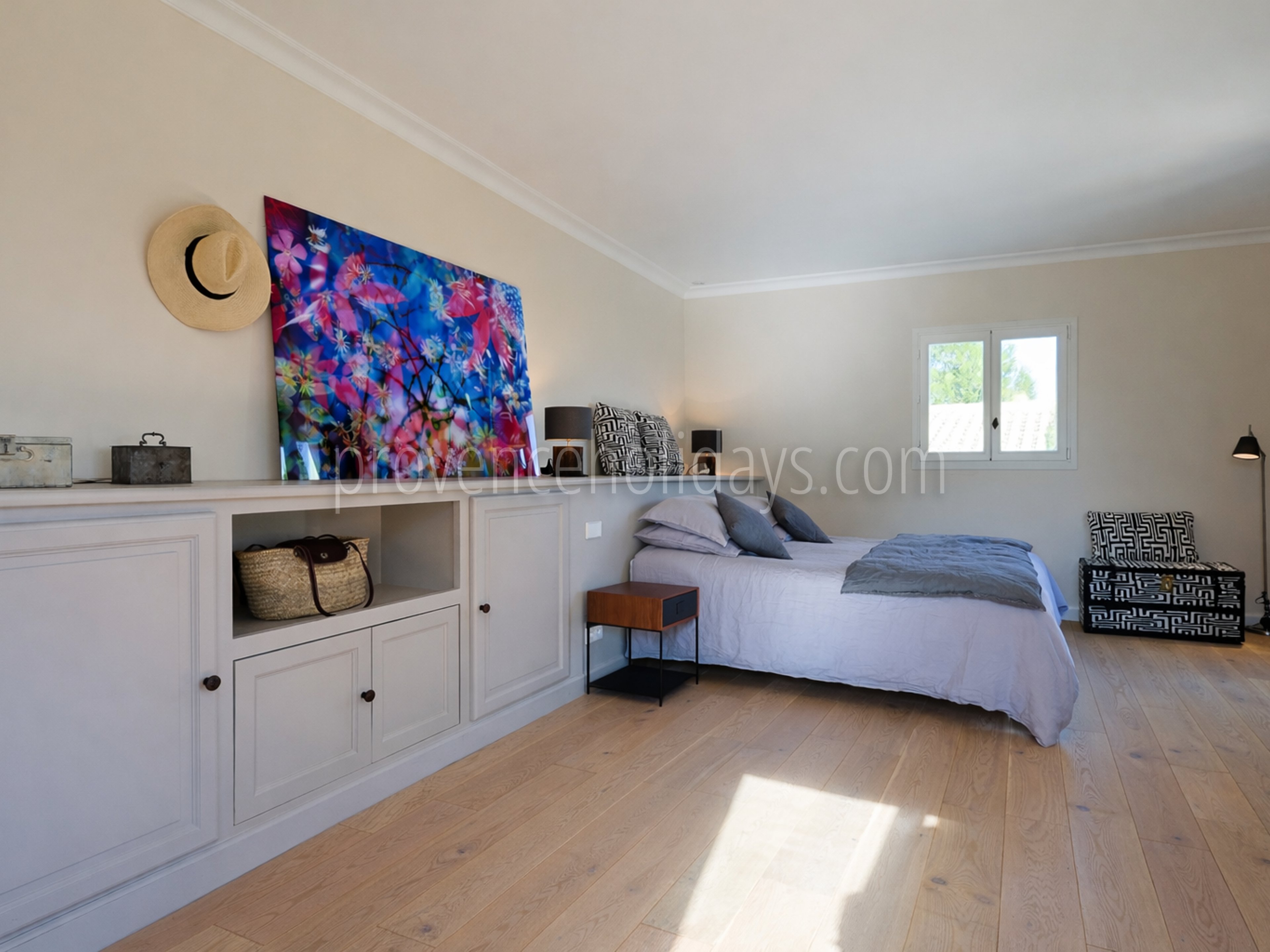 9 - Domaine de la Tour: Villa: Bedroom