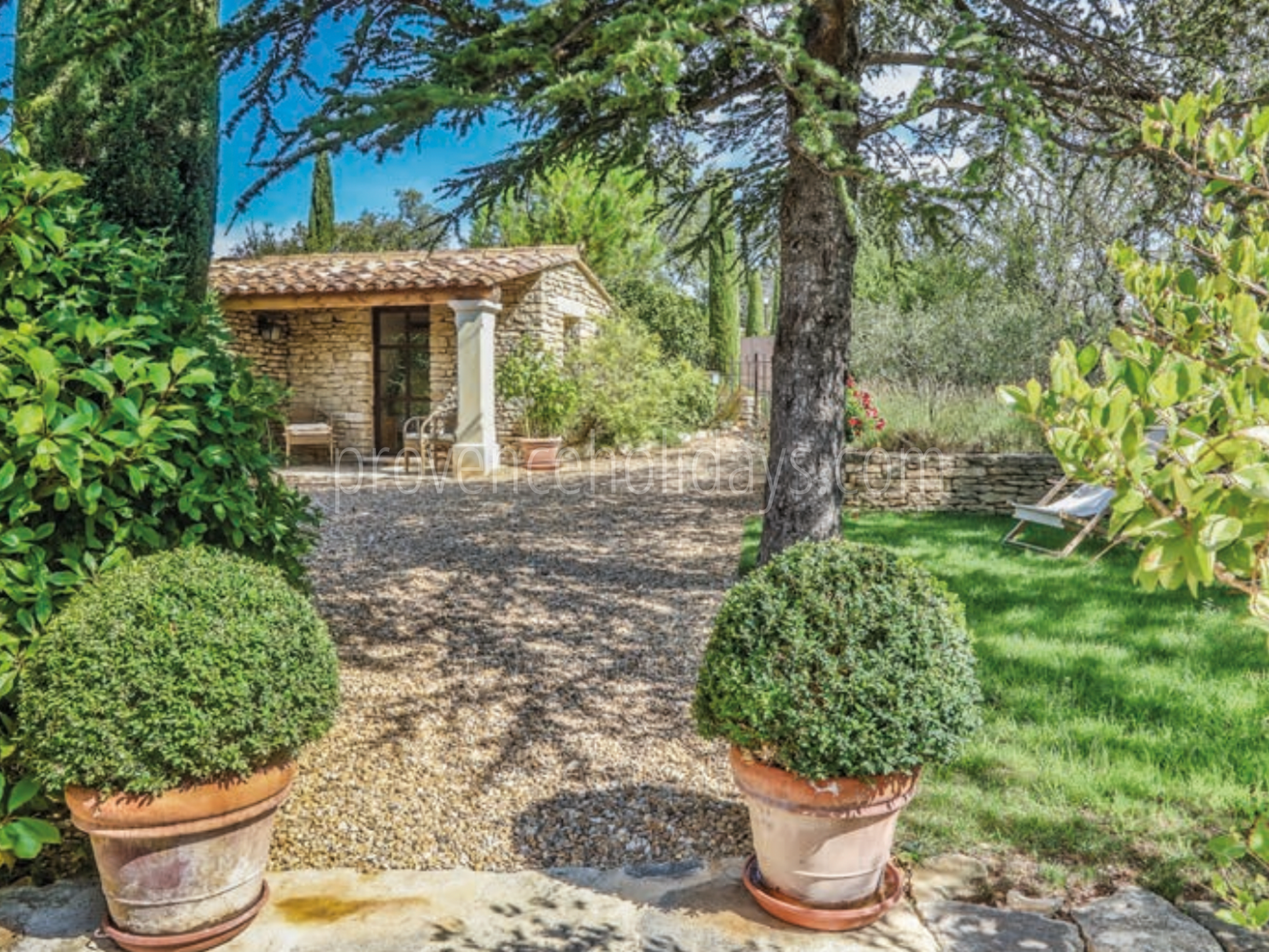 11 - Mas du Petit Luberon: Villa: Exterior