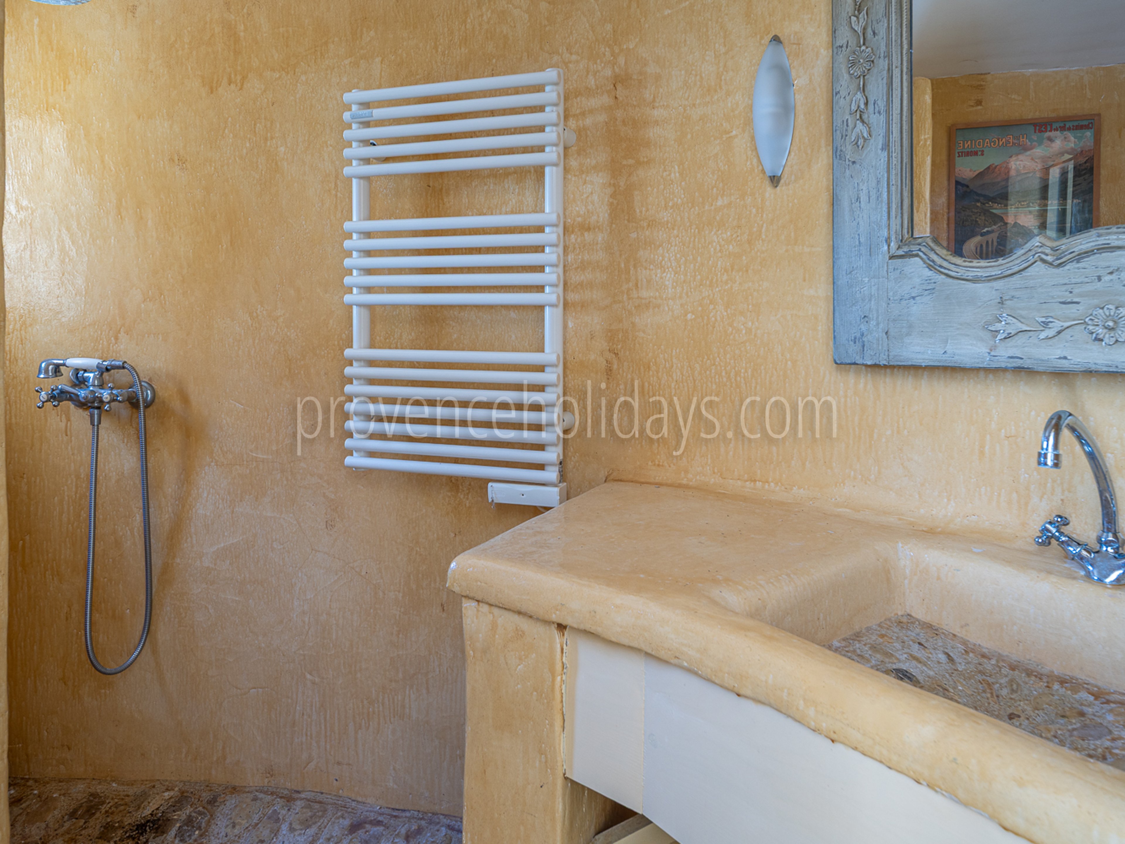 30 - Villa Alta Provence: Villa: Bedroom