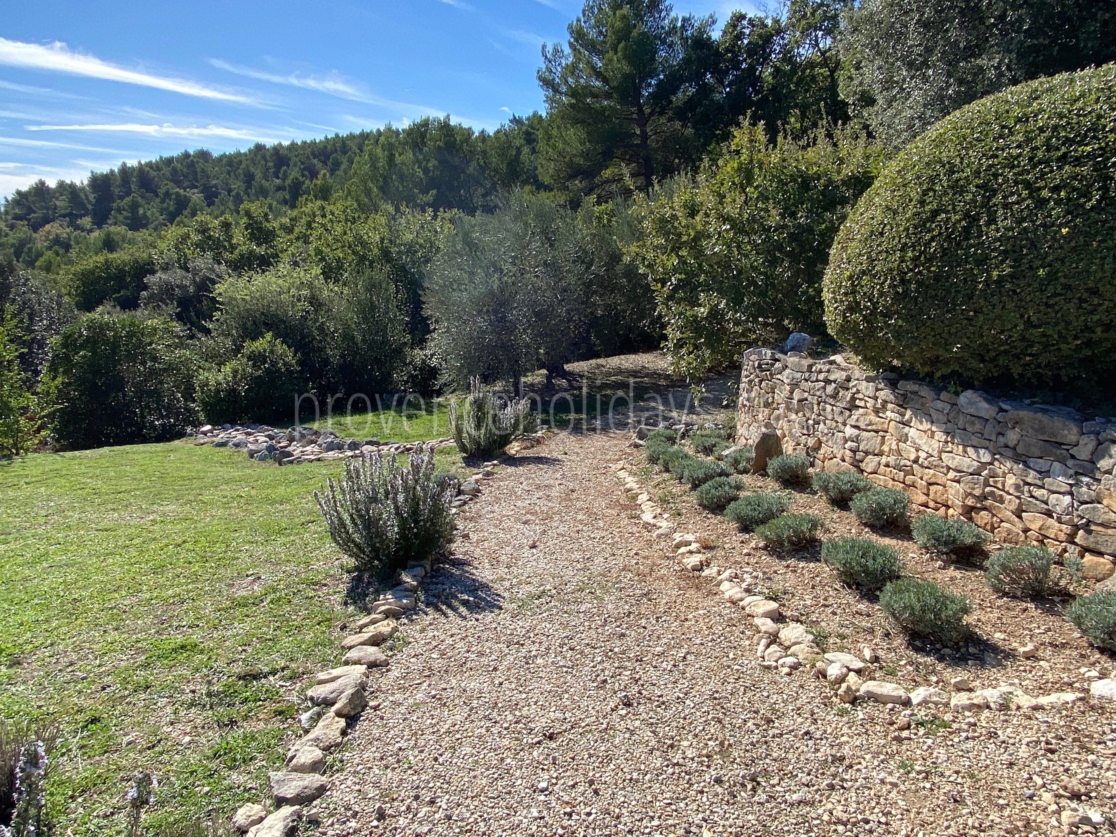 78 - Mas des Collines du Luberon: Villa: Exterior