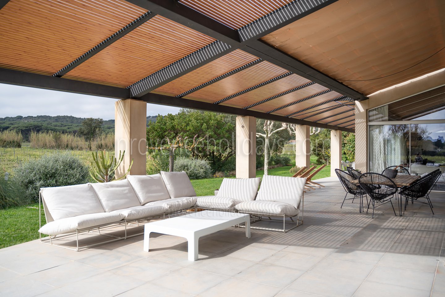 13 - Refuge d\'Azur: Villa: Exterior