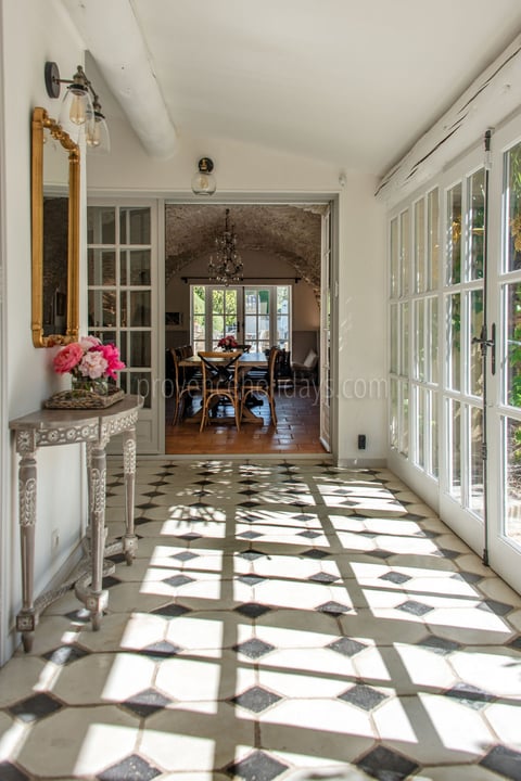5 - Mas Mouriès: Villa: Interior