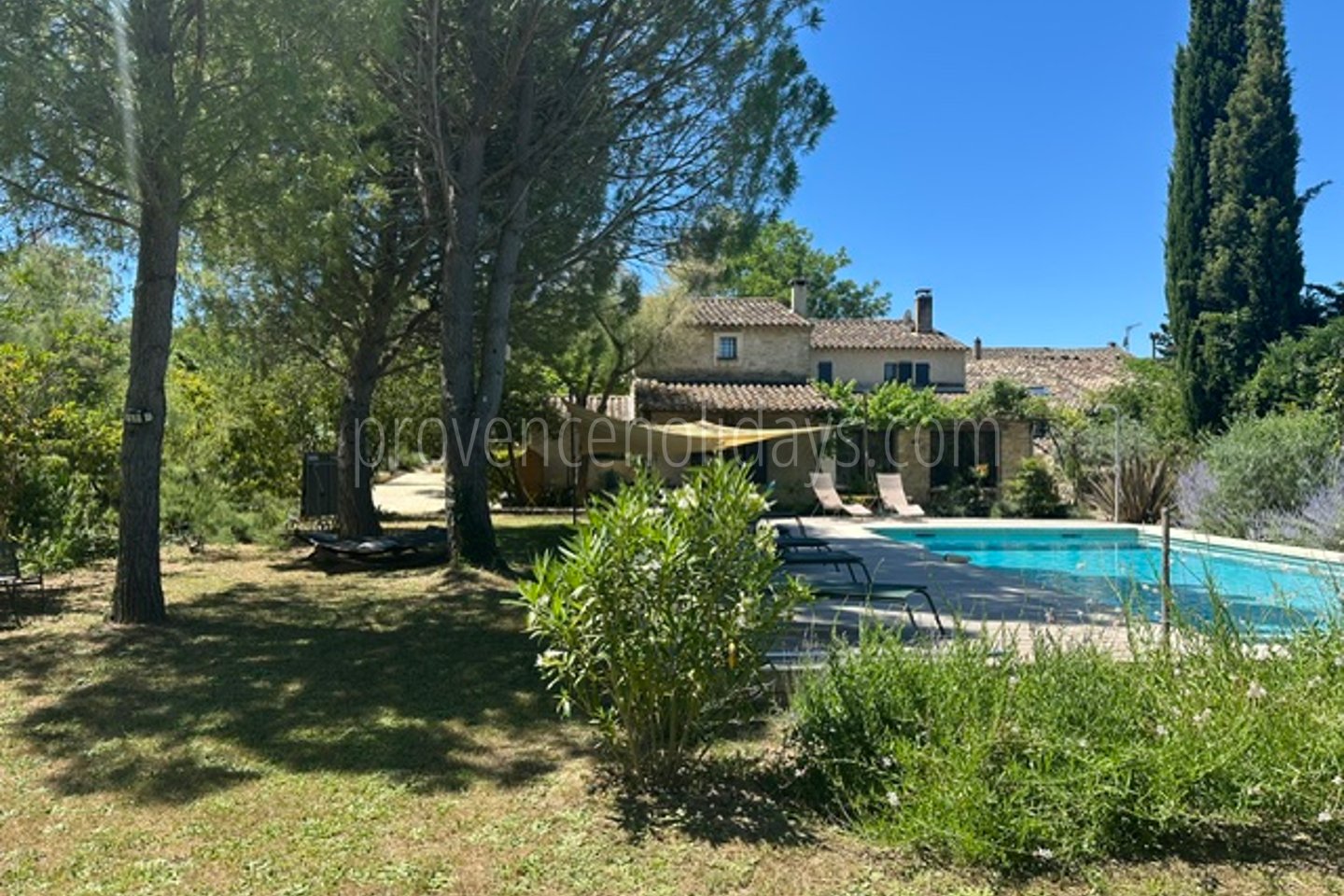 58 - Mas du Taureau: Villa: Exterior