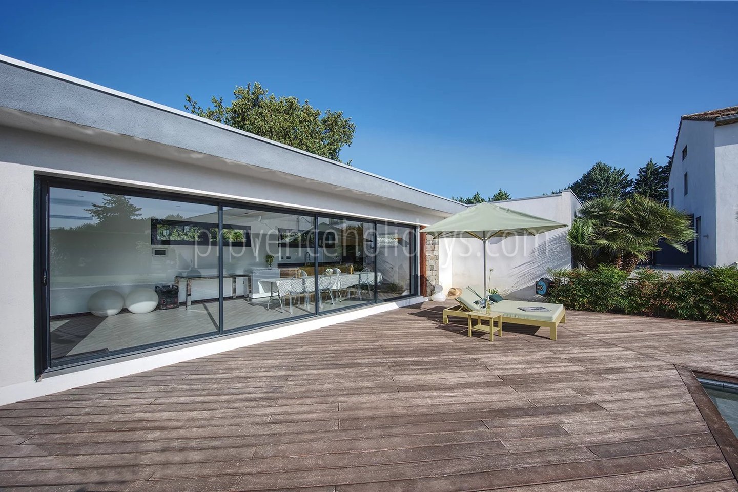 Maison avec pool house à Eyguières - 51