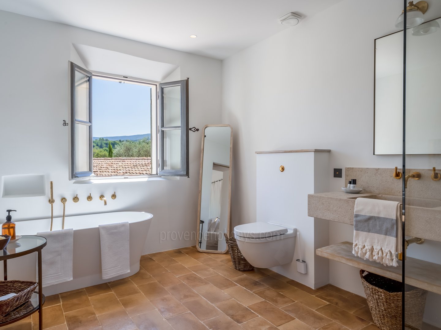 39 - Mas des Vignobles: Villa: Bathroom