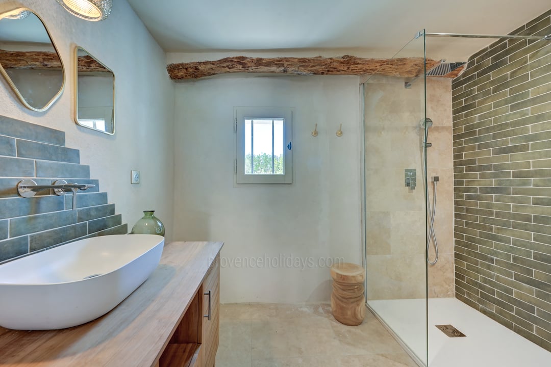 81 - Le Mas de Prestige: Villa: Bathroom 7