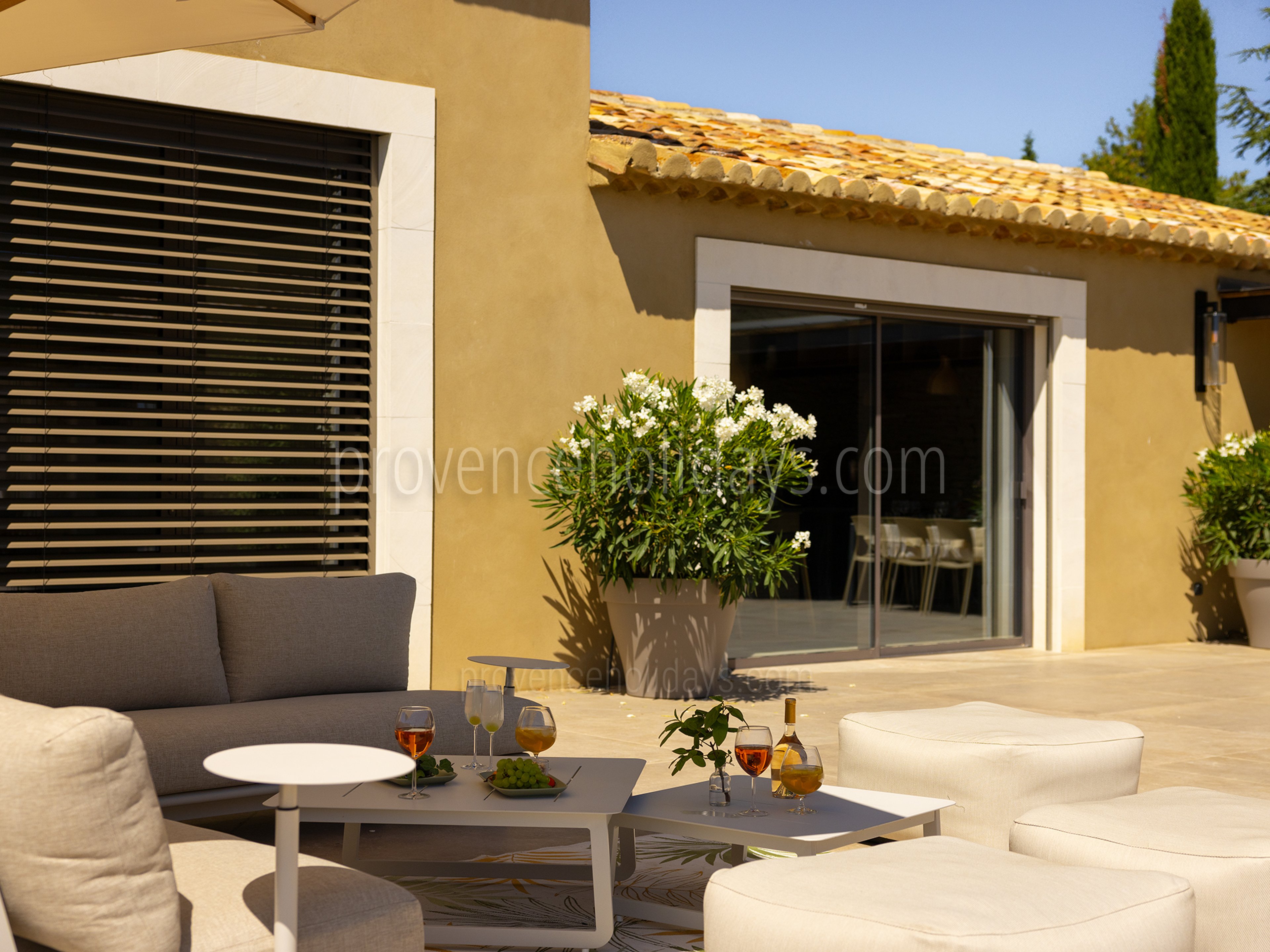 14 - Mas Estelle: Villa: Exterior
