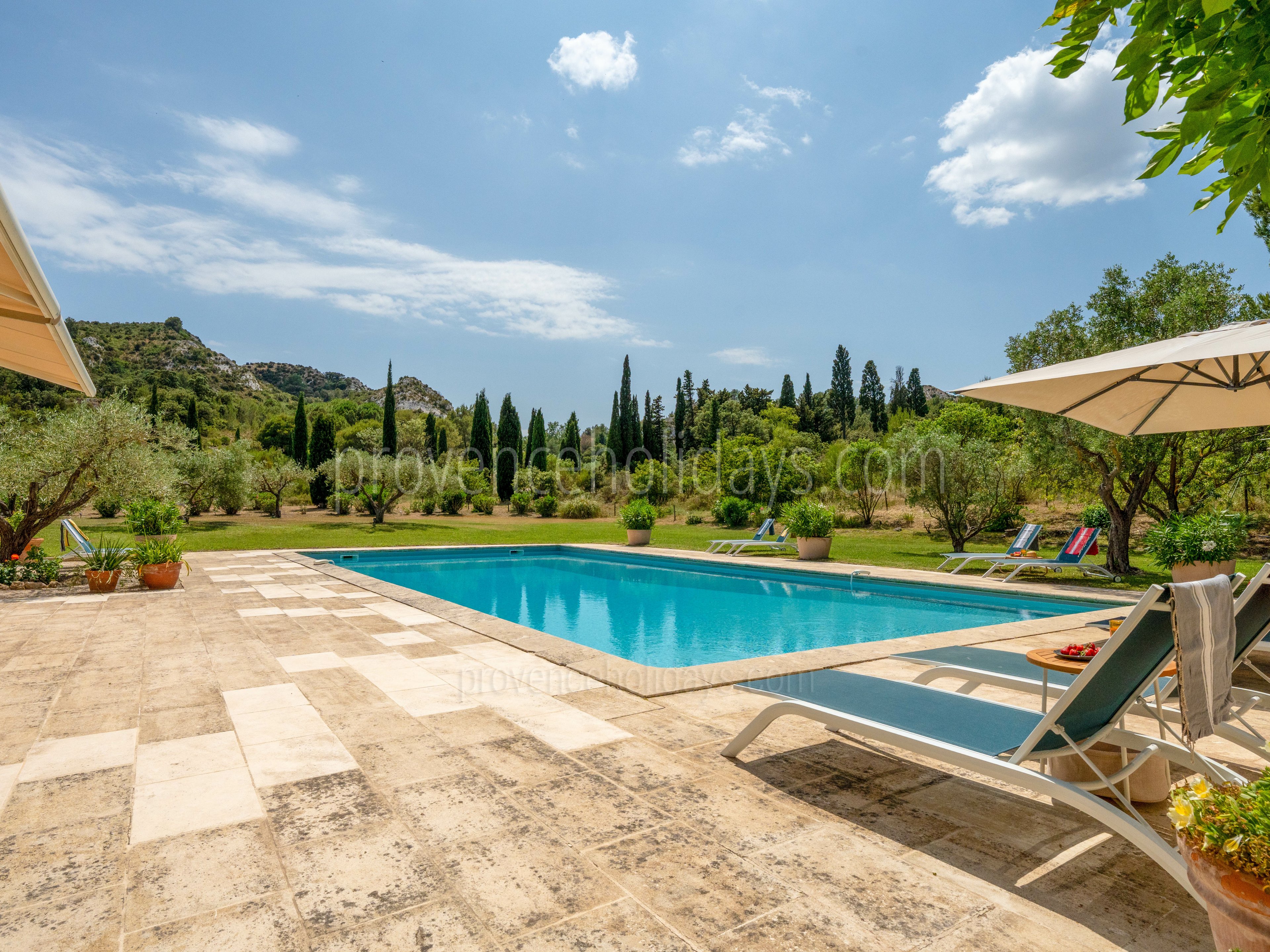 5 - Mas des Trois Cyprès: Villa: Pool